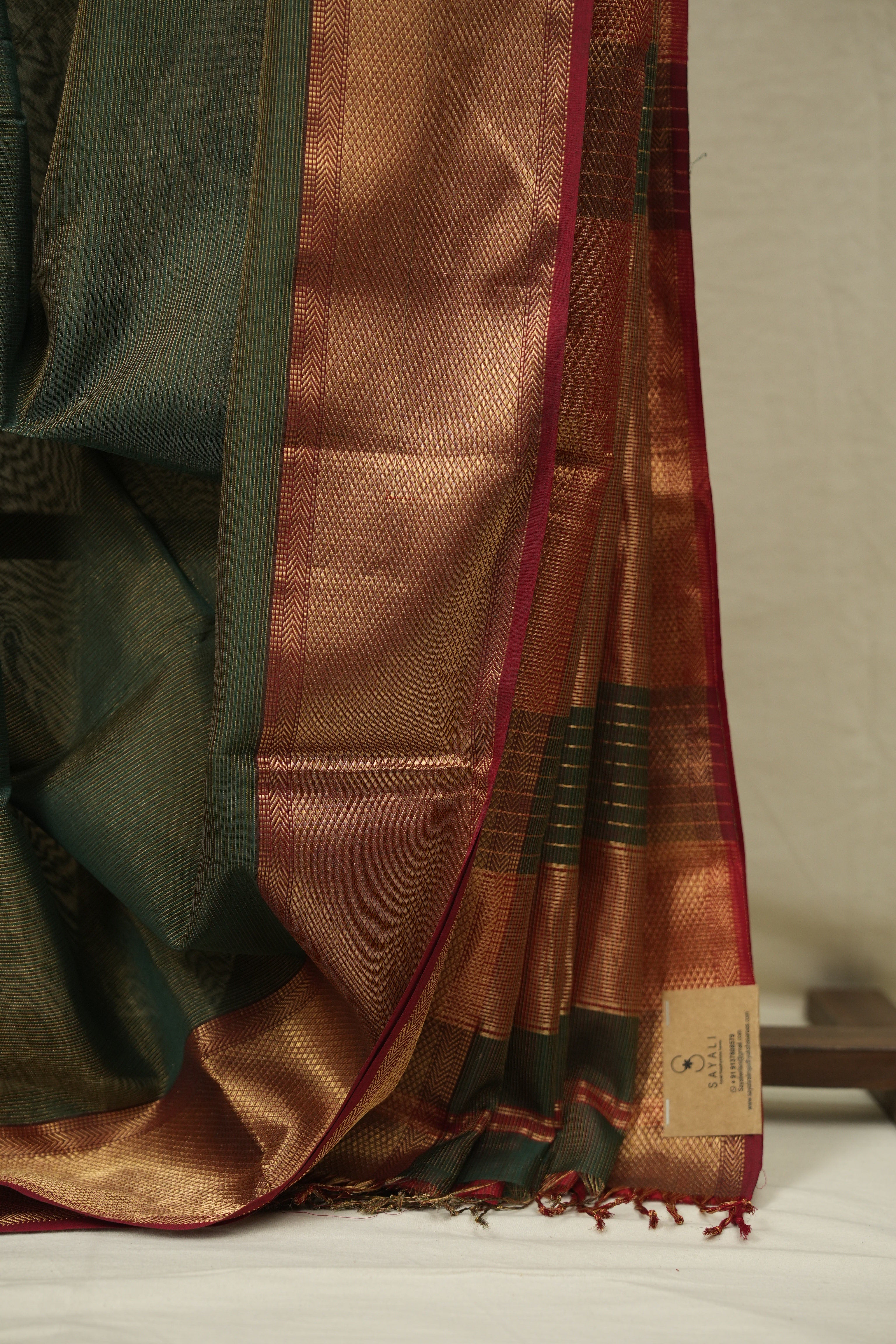 Deep Green Maheshwari Tissue Saree - SRDGMTS762
