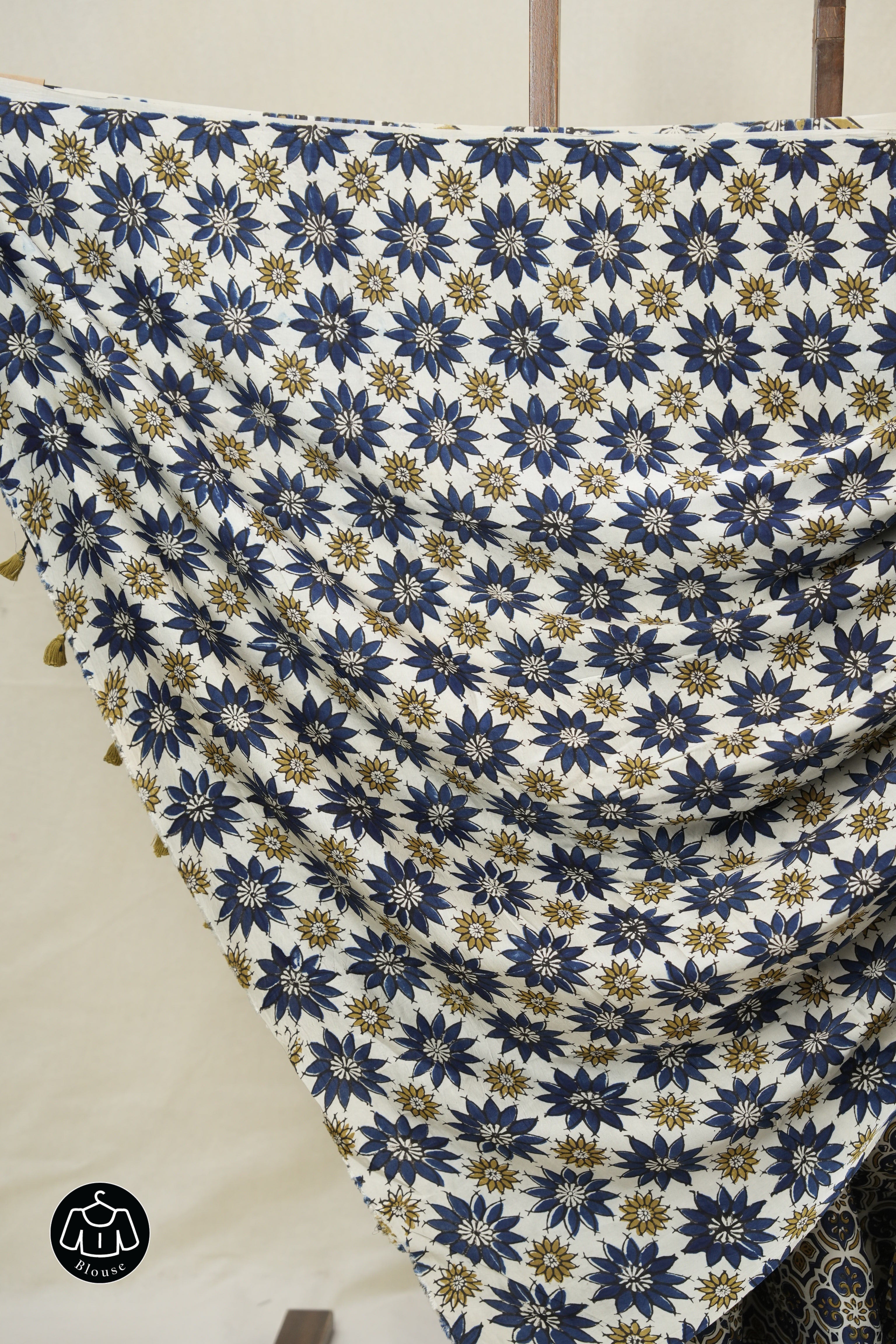 Cream HBP Modal Silk Saree - SRCMSS598
