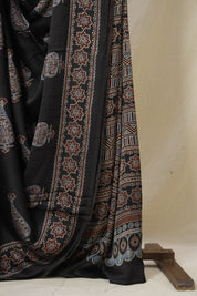 Black HBP Modal Silk Saree - SRBMSS613