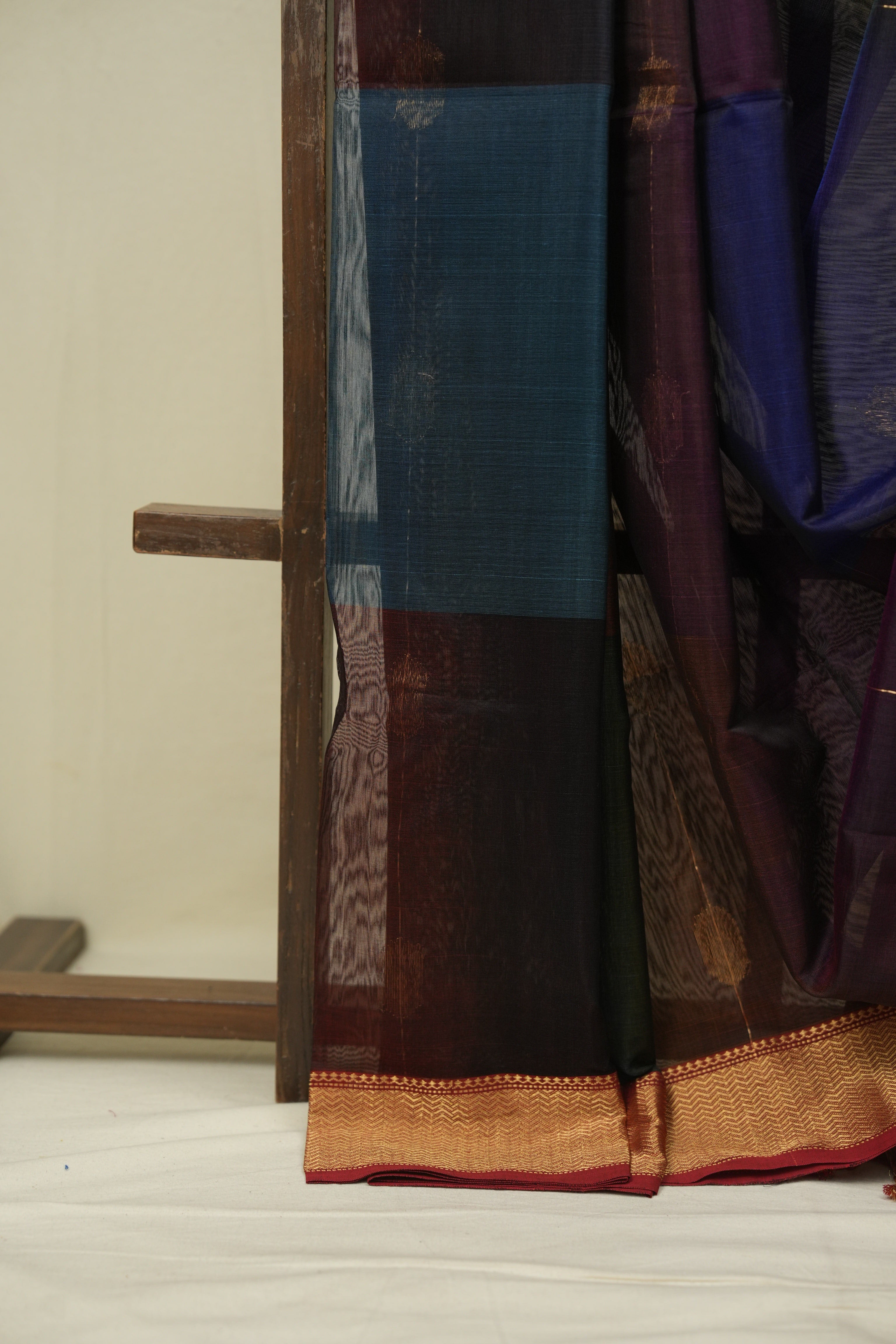 Multicolour Maheshwari Saree - SRMMS1280