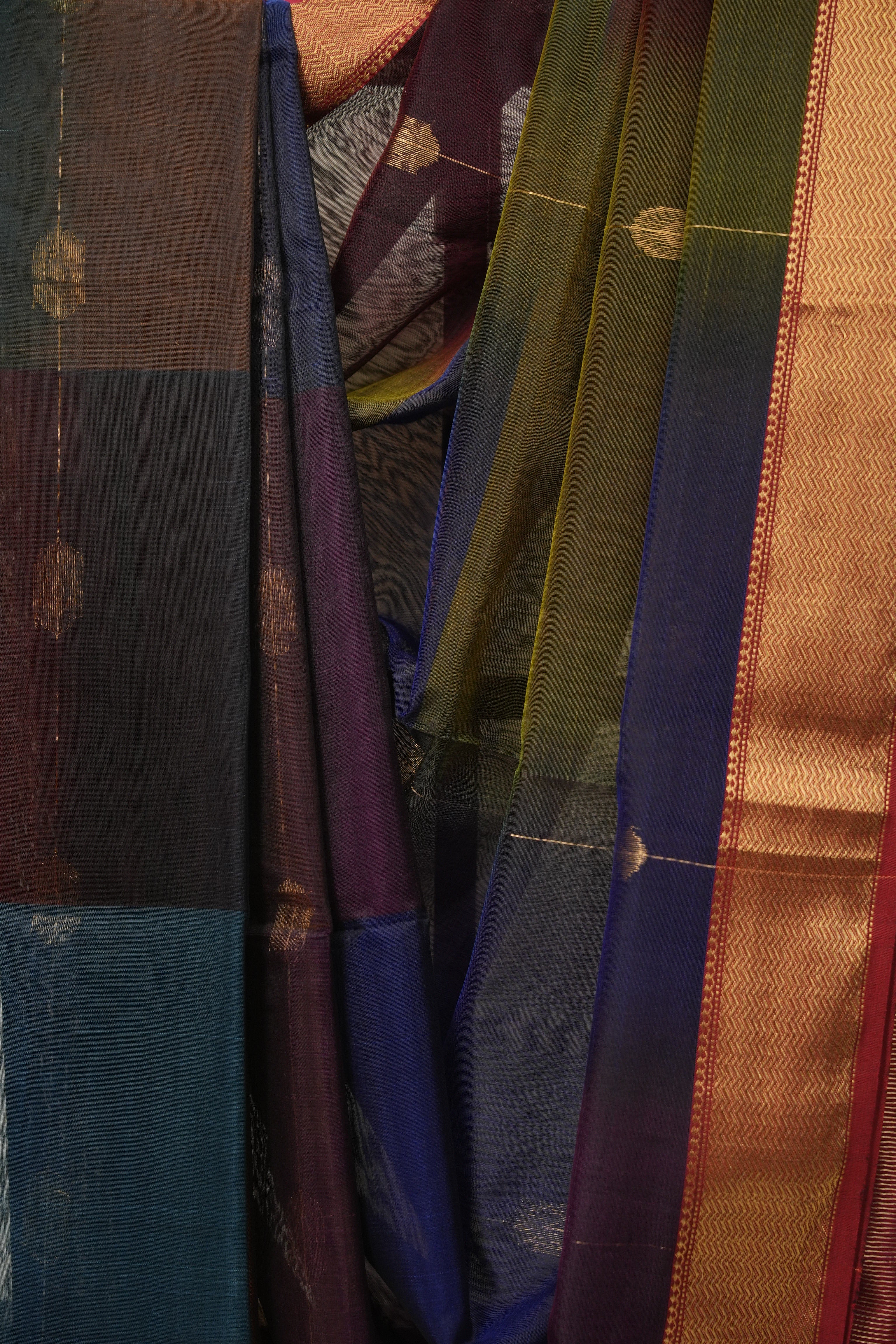 Multicolour Maheshwari Saree - SRMMS1280