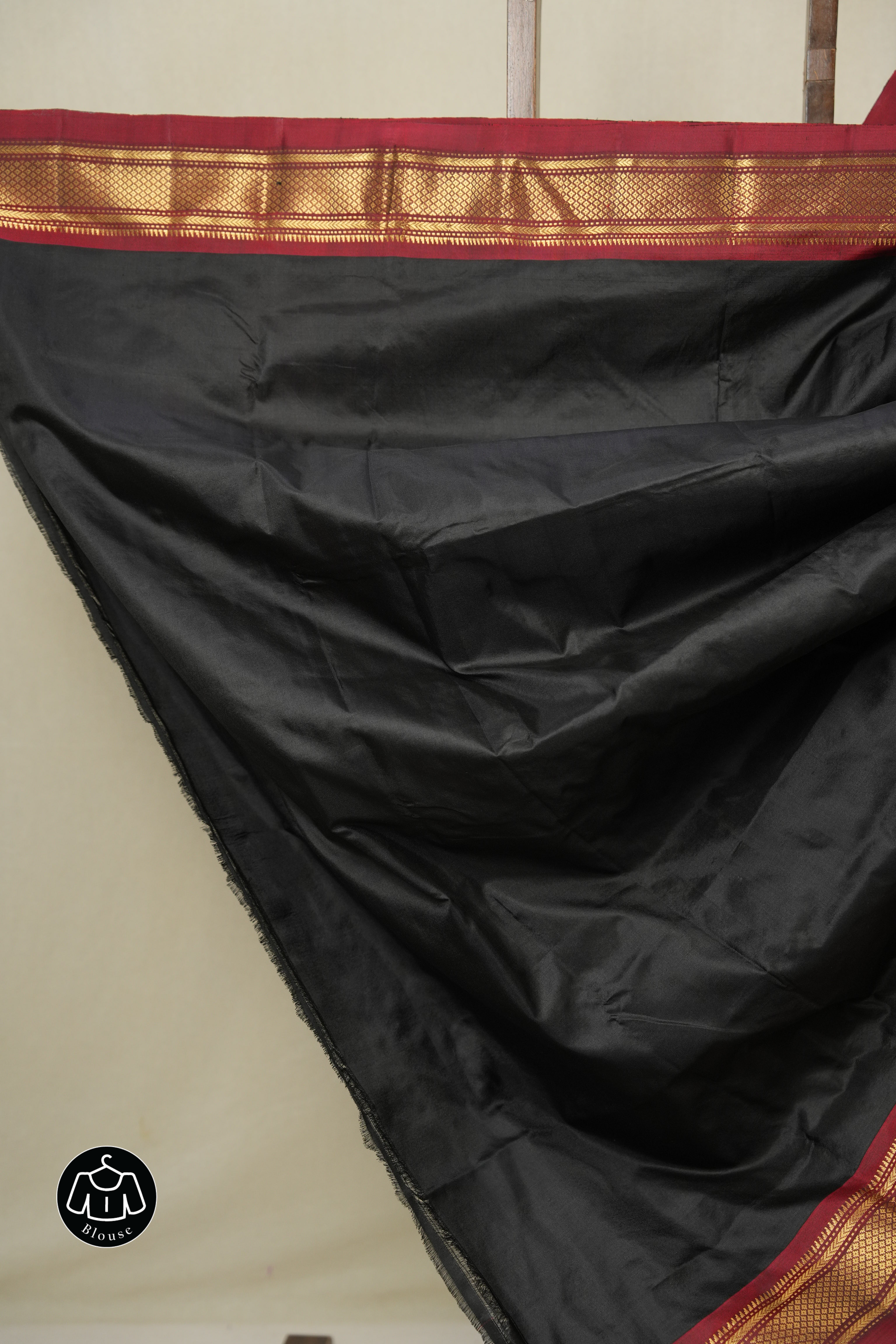 Black Silk Paithani Saree - SRBSPS777