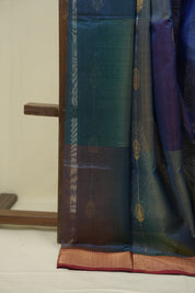 Multicolour Maheshwari Saree - SRMMS1282