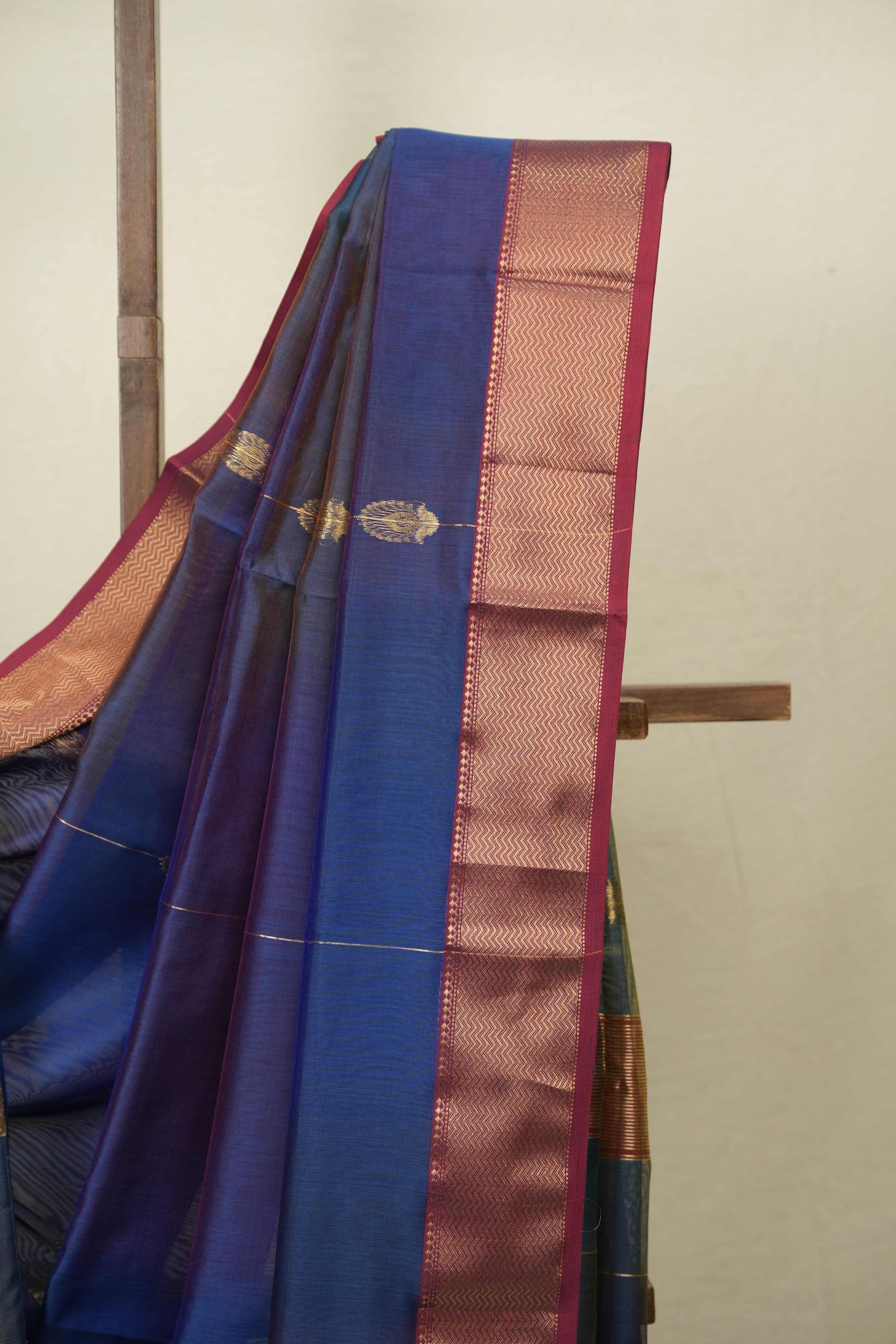 Multicolour Maheshwari Saree - SRMMS1282
