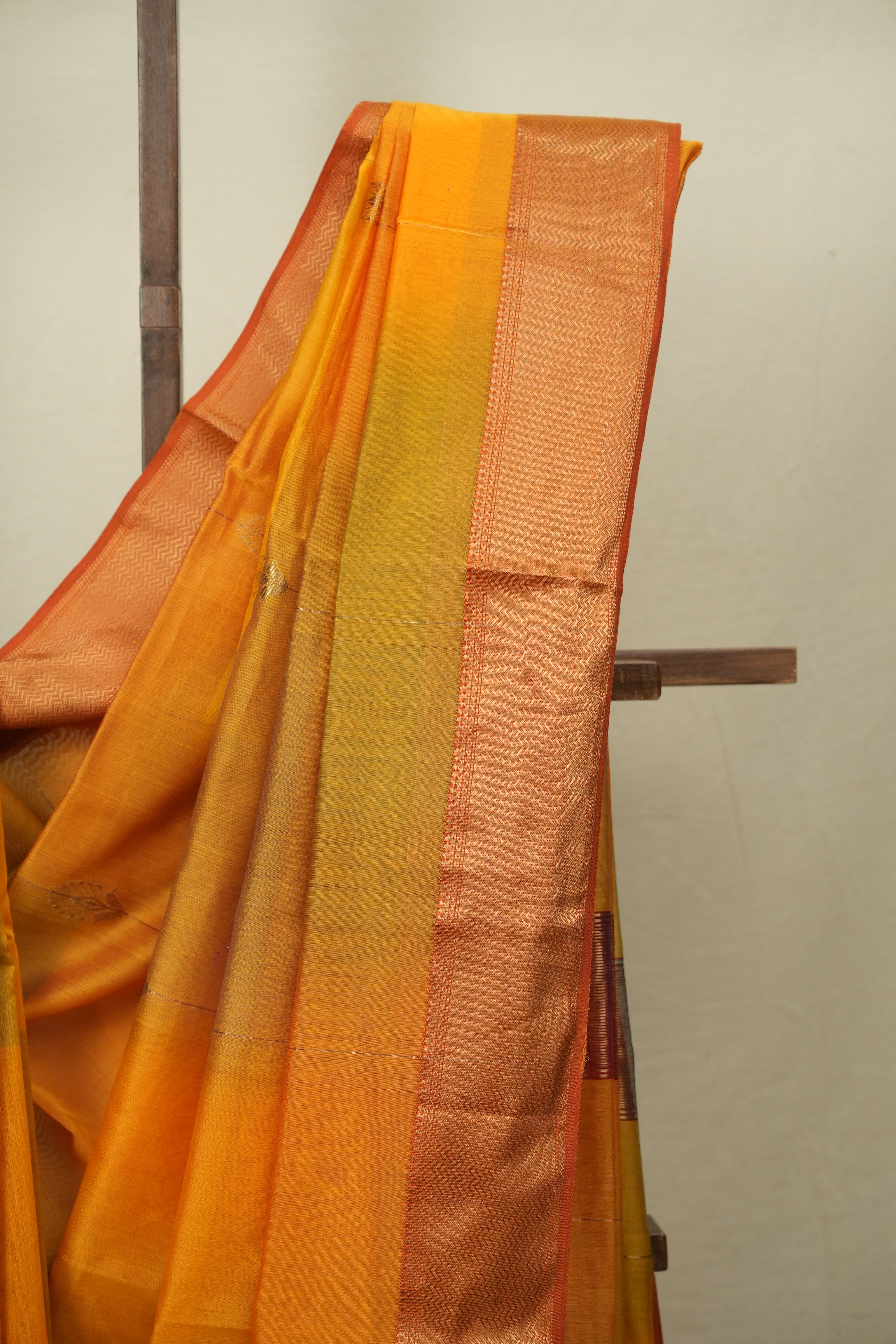 Two Tone Yellow Maheshwari Saree - SRTTYMS1284
