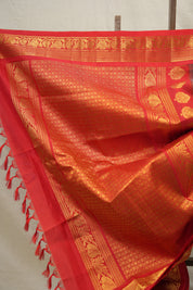 Green Gadwal Silk Saree - SRGGSS527