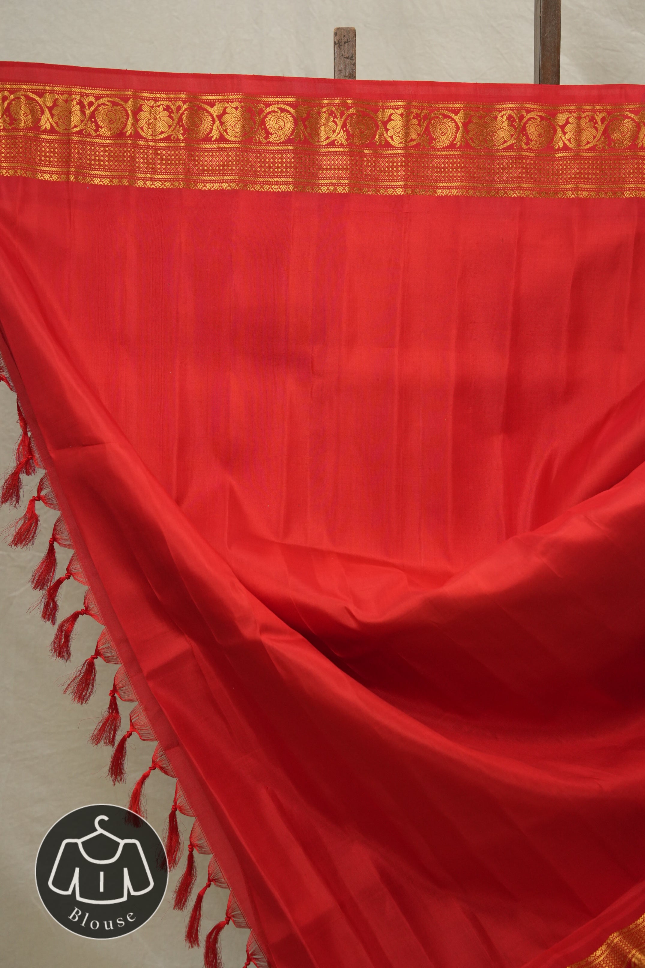 Green Gadwal Silk Saree - SRGGSS527