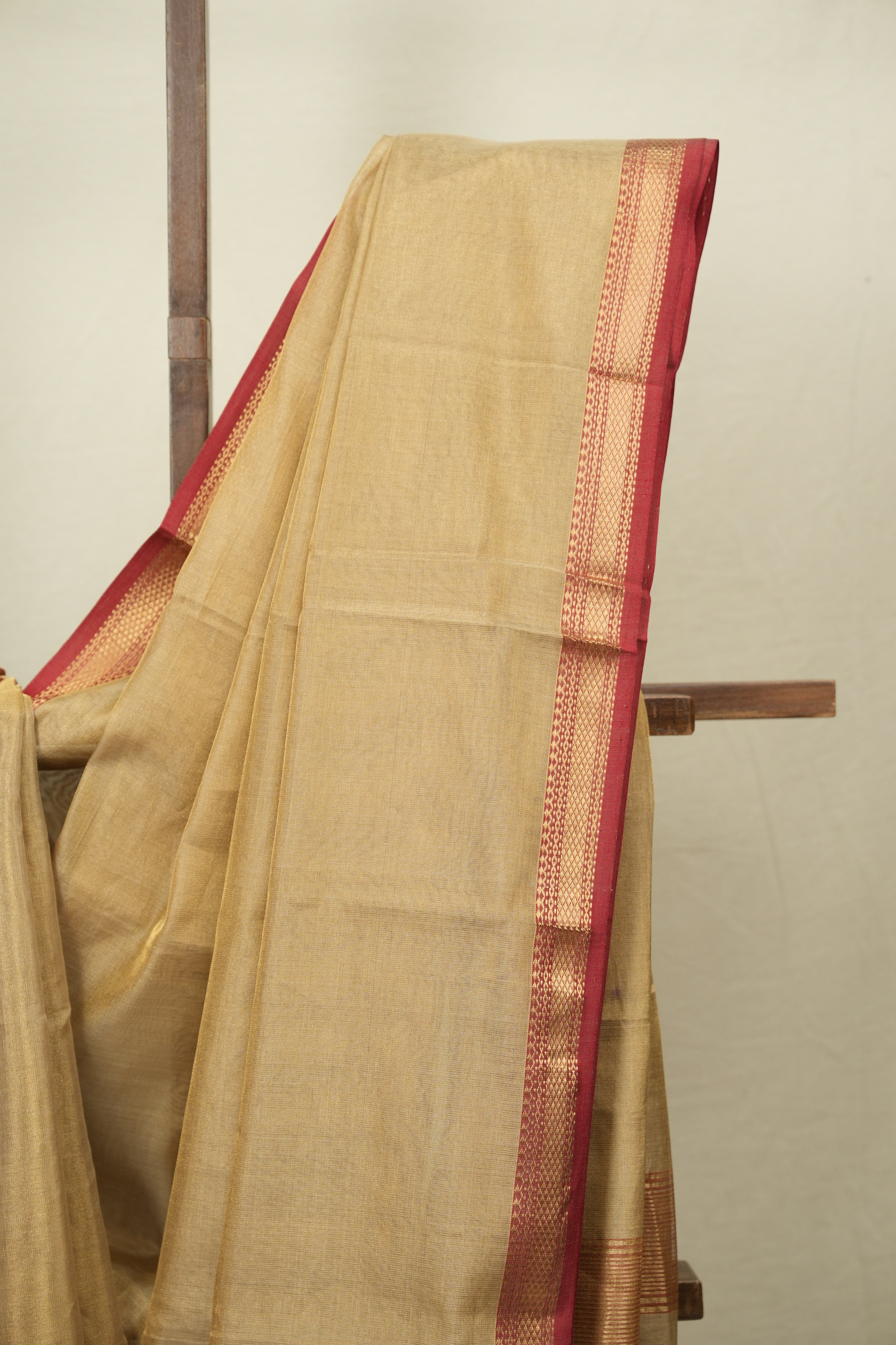 Beige Maheshwari Tissue Saree - SRBMTS765