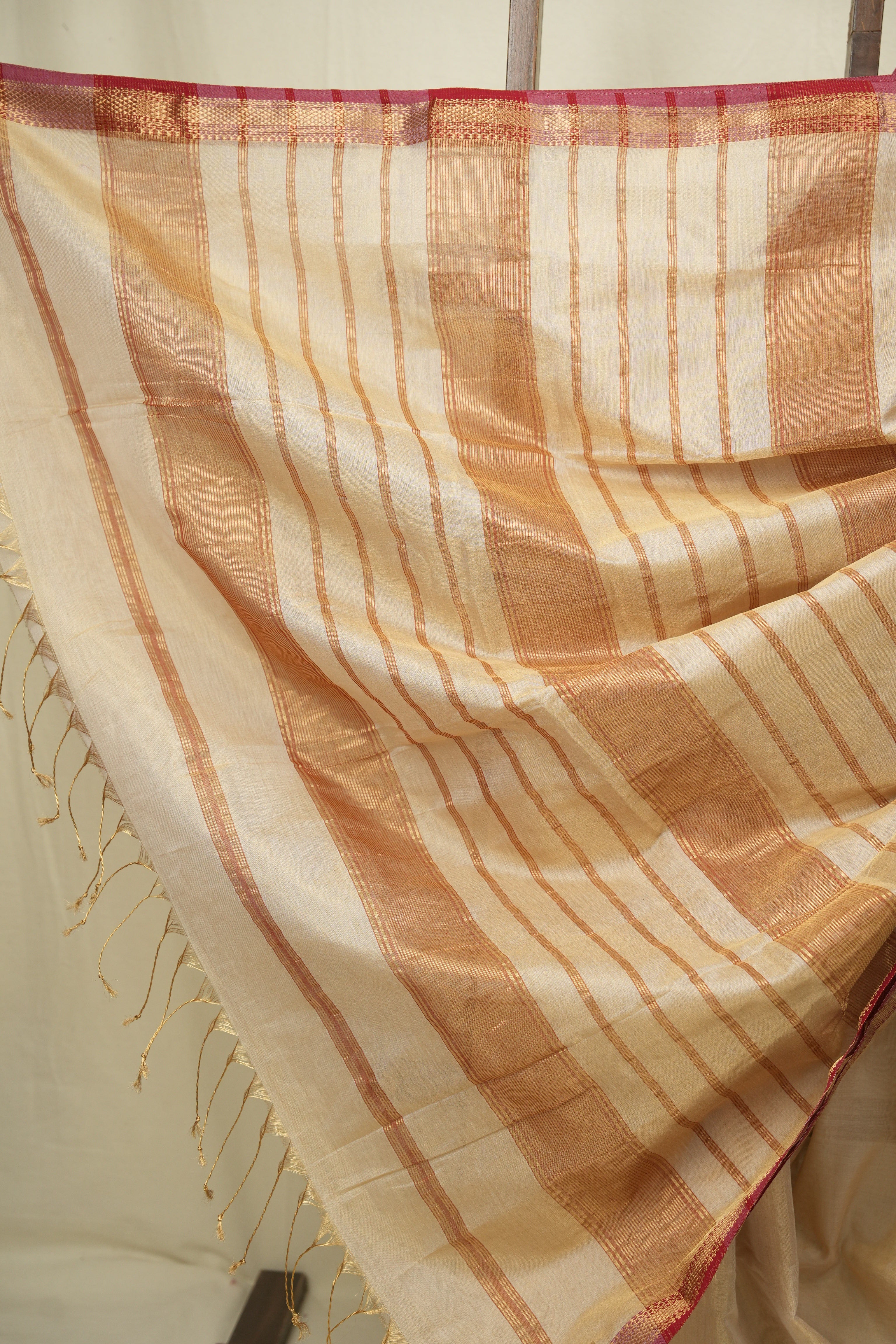 Cream Maheshwari Tissue Saree - SRCMTS766