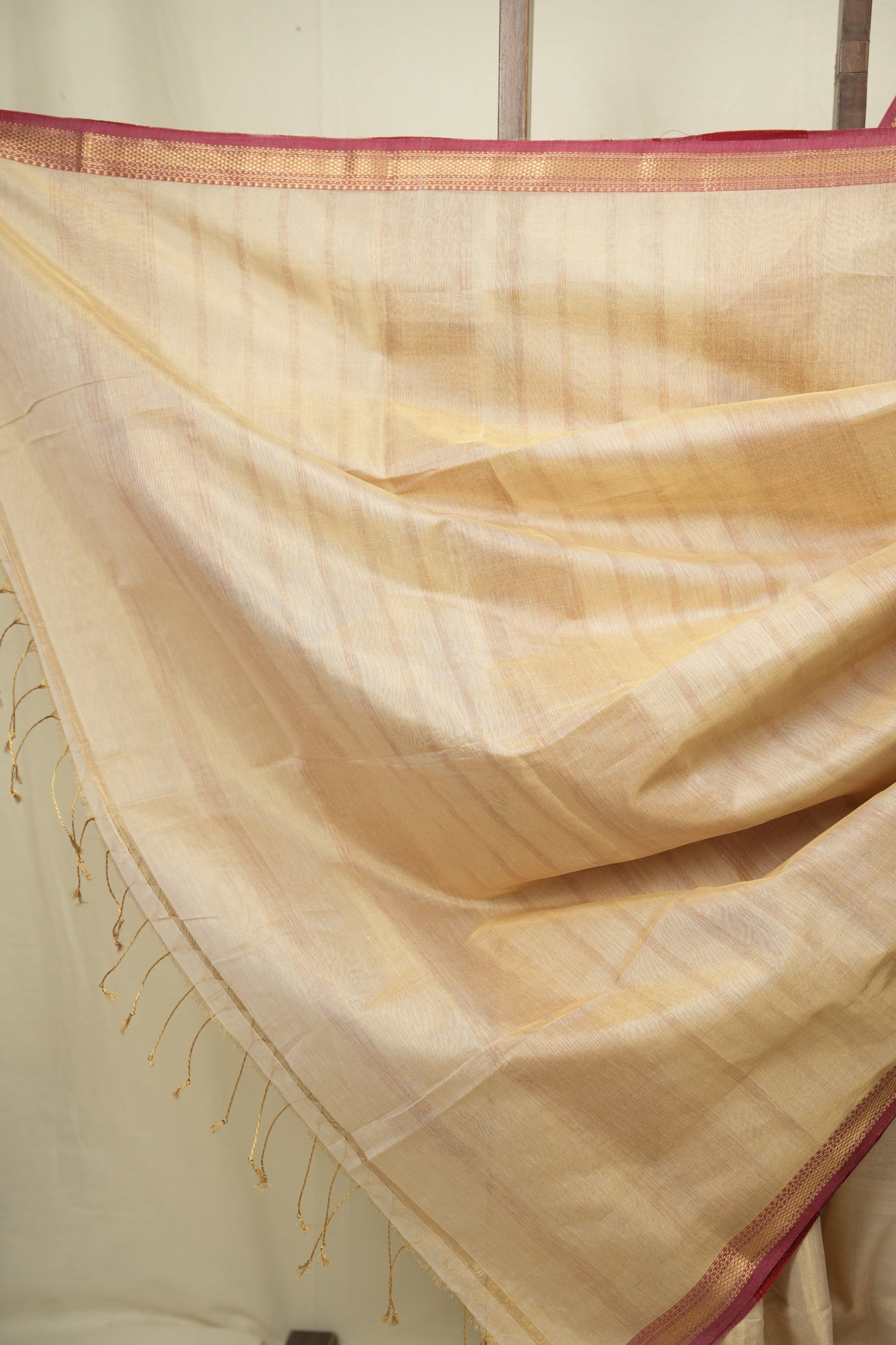 Cream Maheshwari Tissue Saree - SRCMTS766
