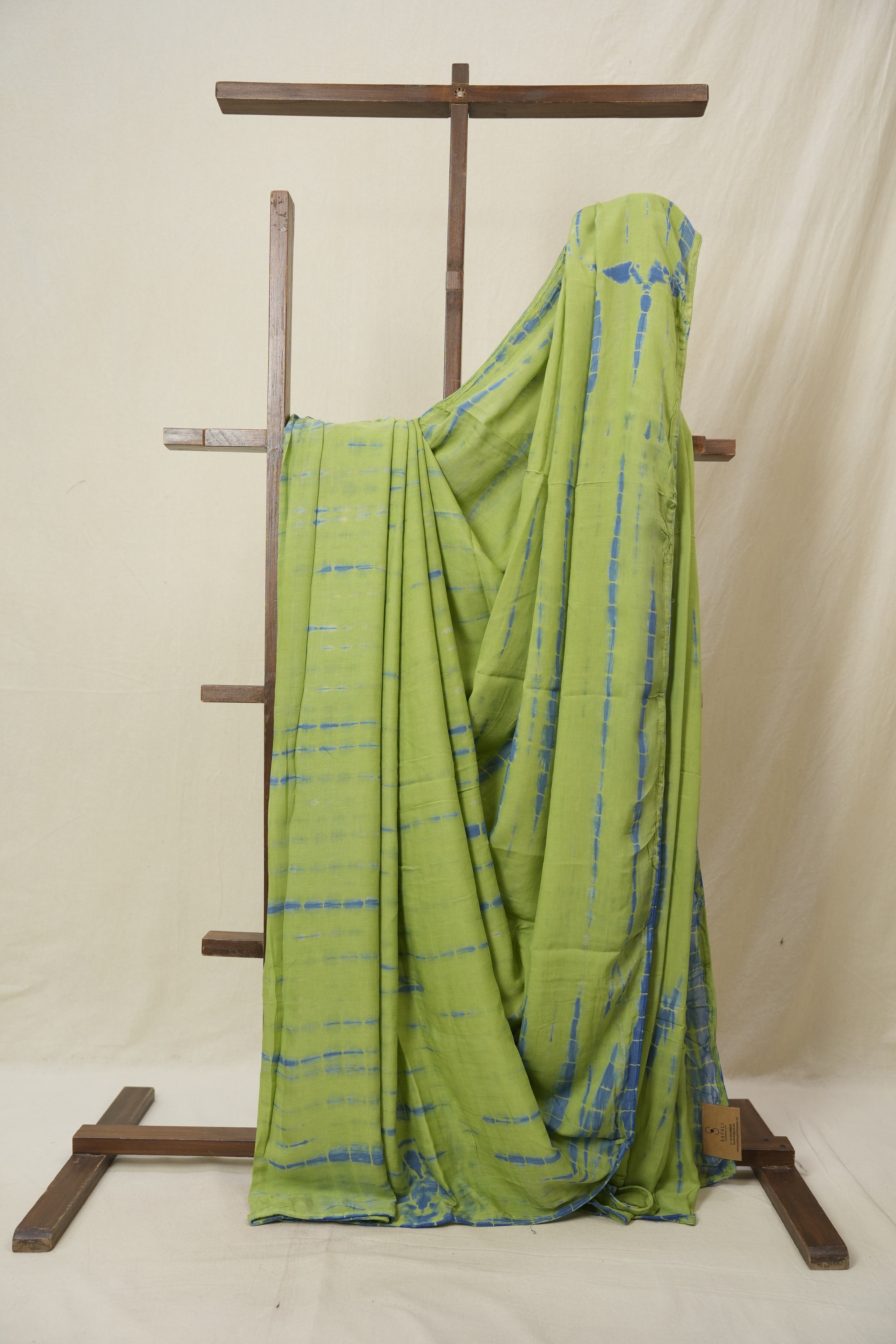 Green Modal Silk Saree - SRGMSS633