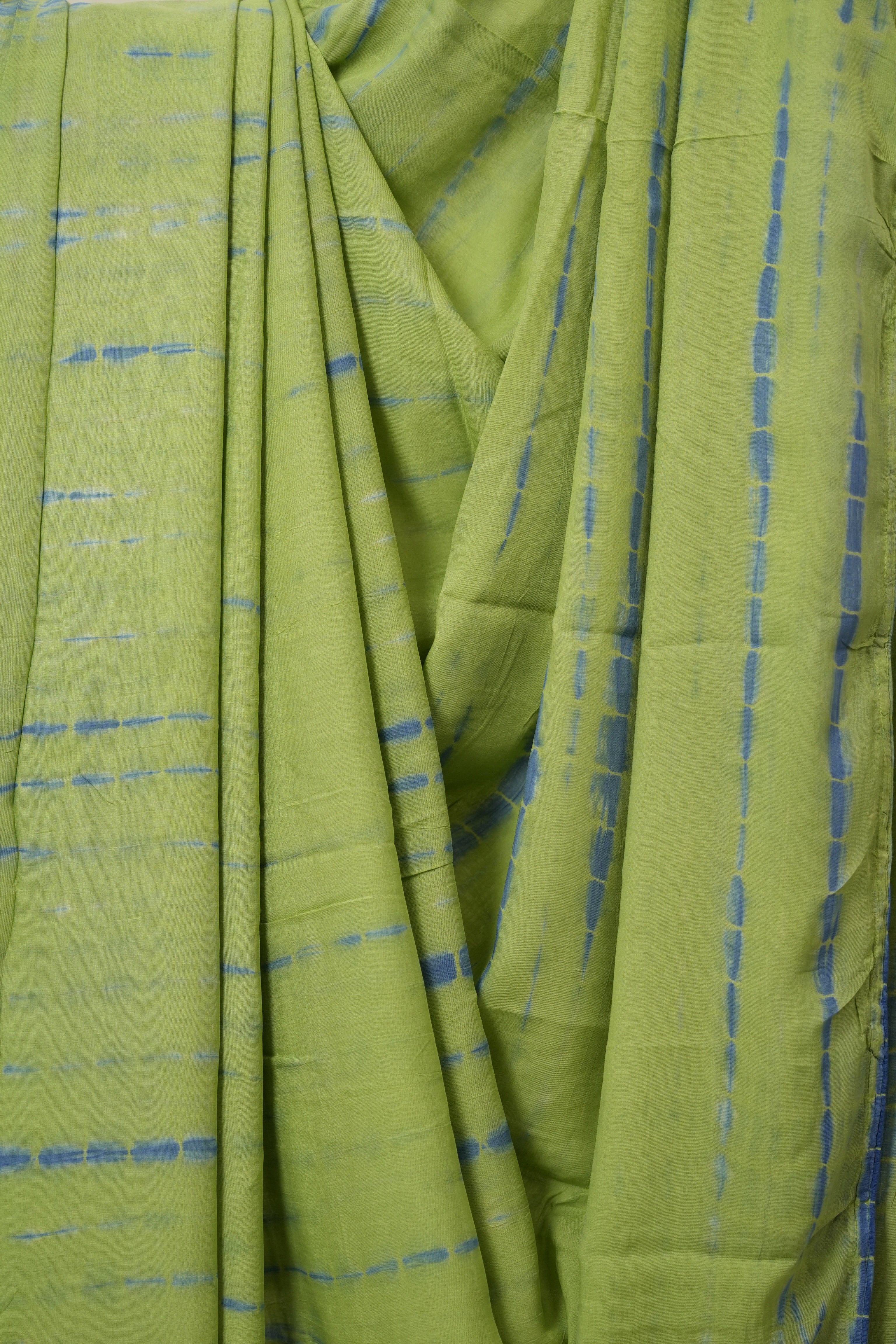 Green Modal Silk Saree - SRGMSS633