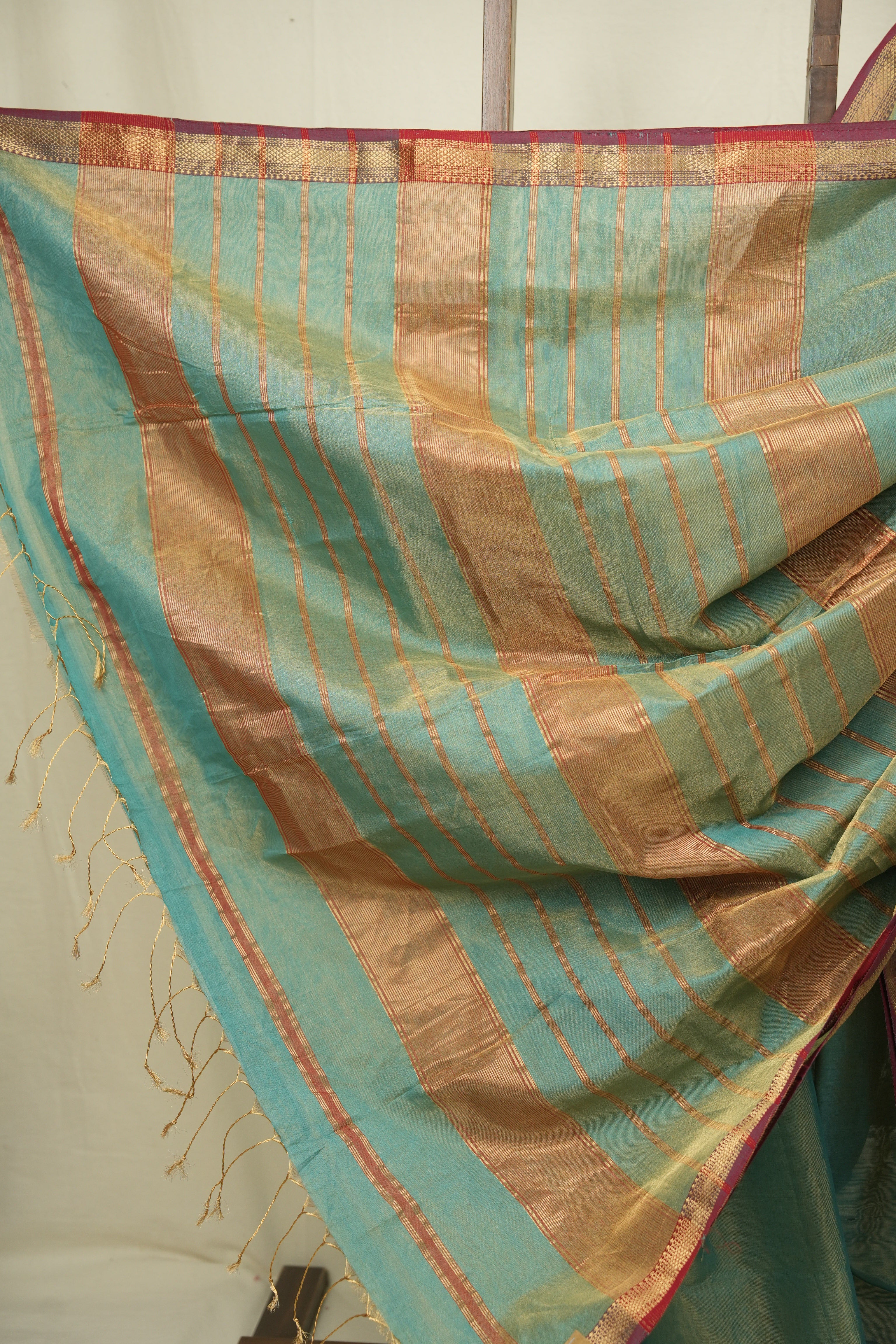 Aqua Maheshwari Tissue Saree - SRAMTS758