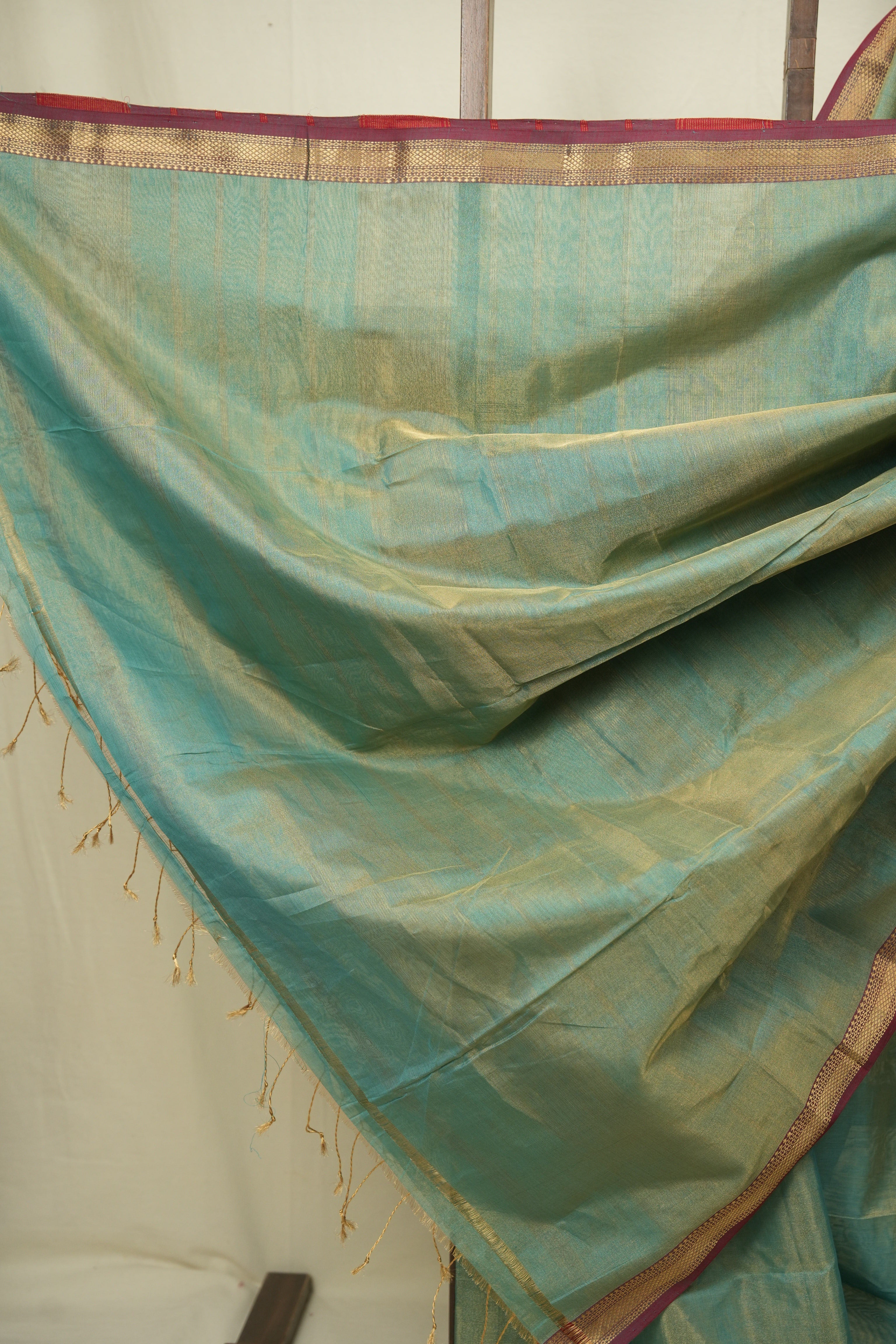 Aqua Maheshwari Tissue Saree - SRAMTS758