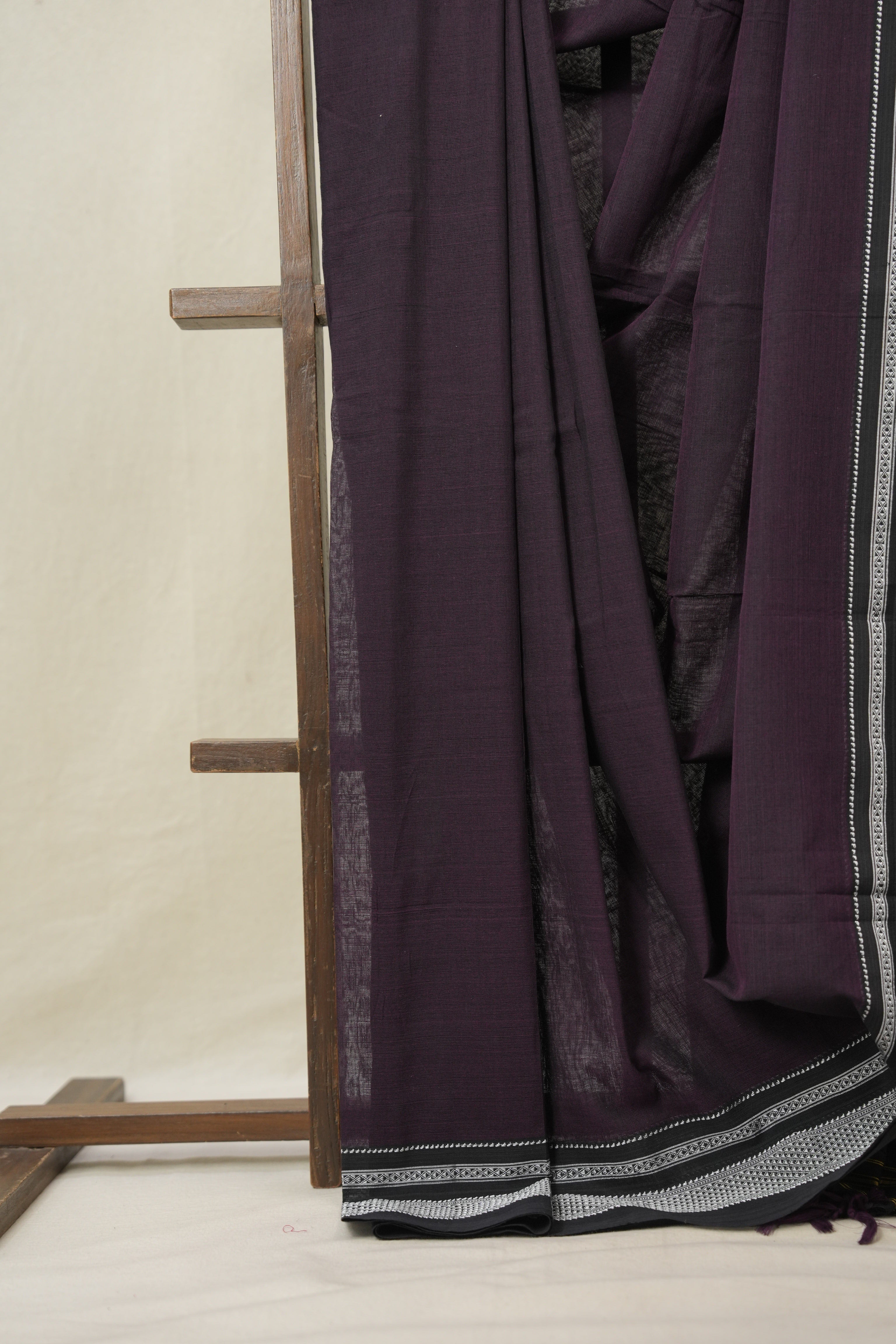 Deep Plum Cotton Ilkal Saree With Chikki Border - SRDPCIS862