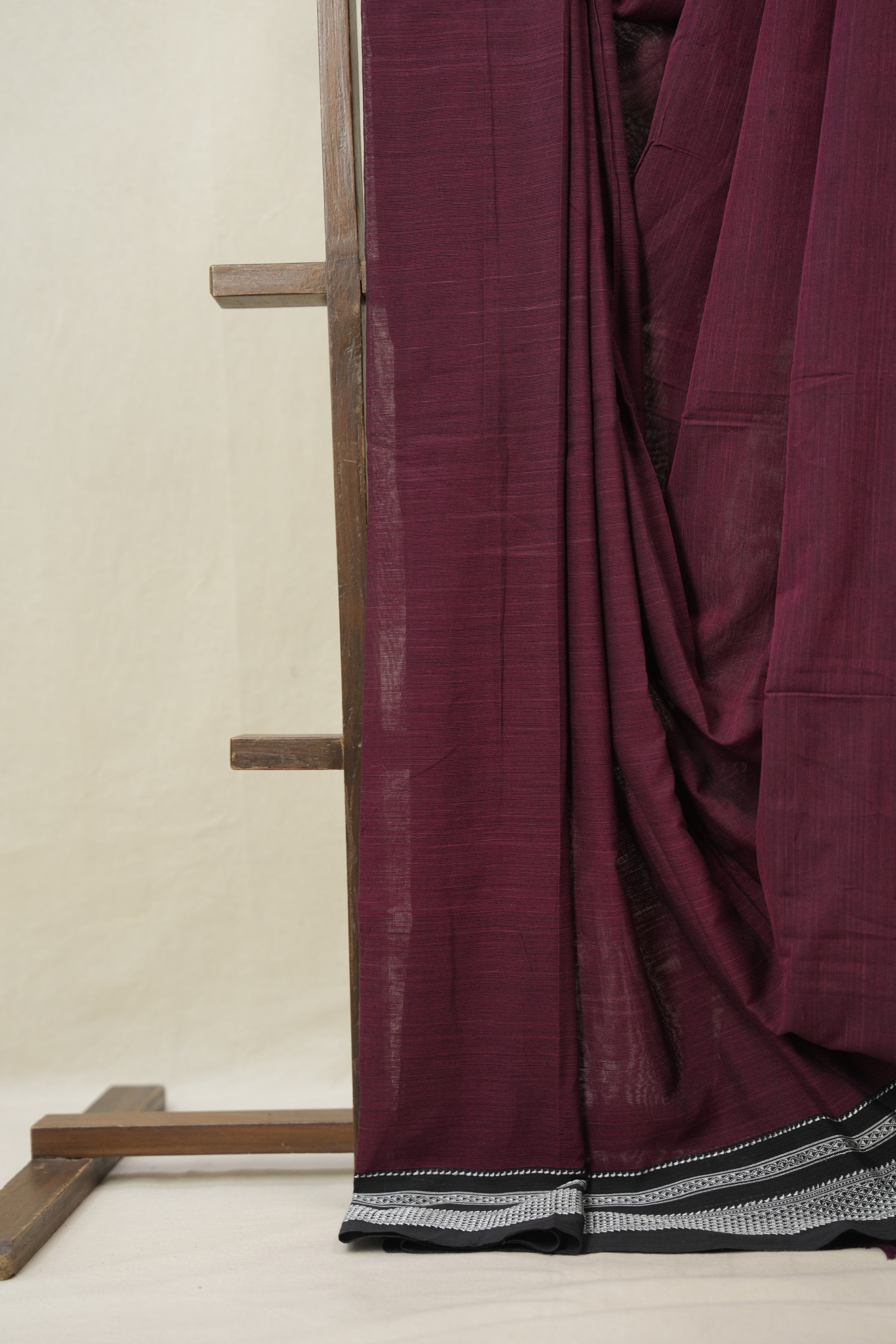 Maroon Cotton Ilkal Saree With Chikki Border - SRMCIS863