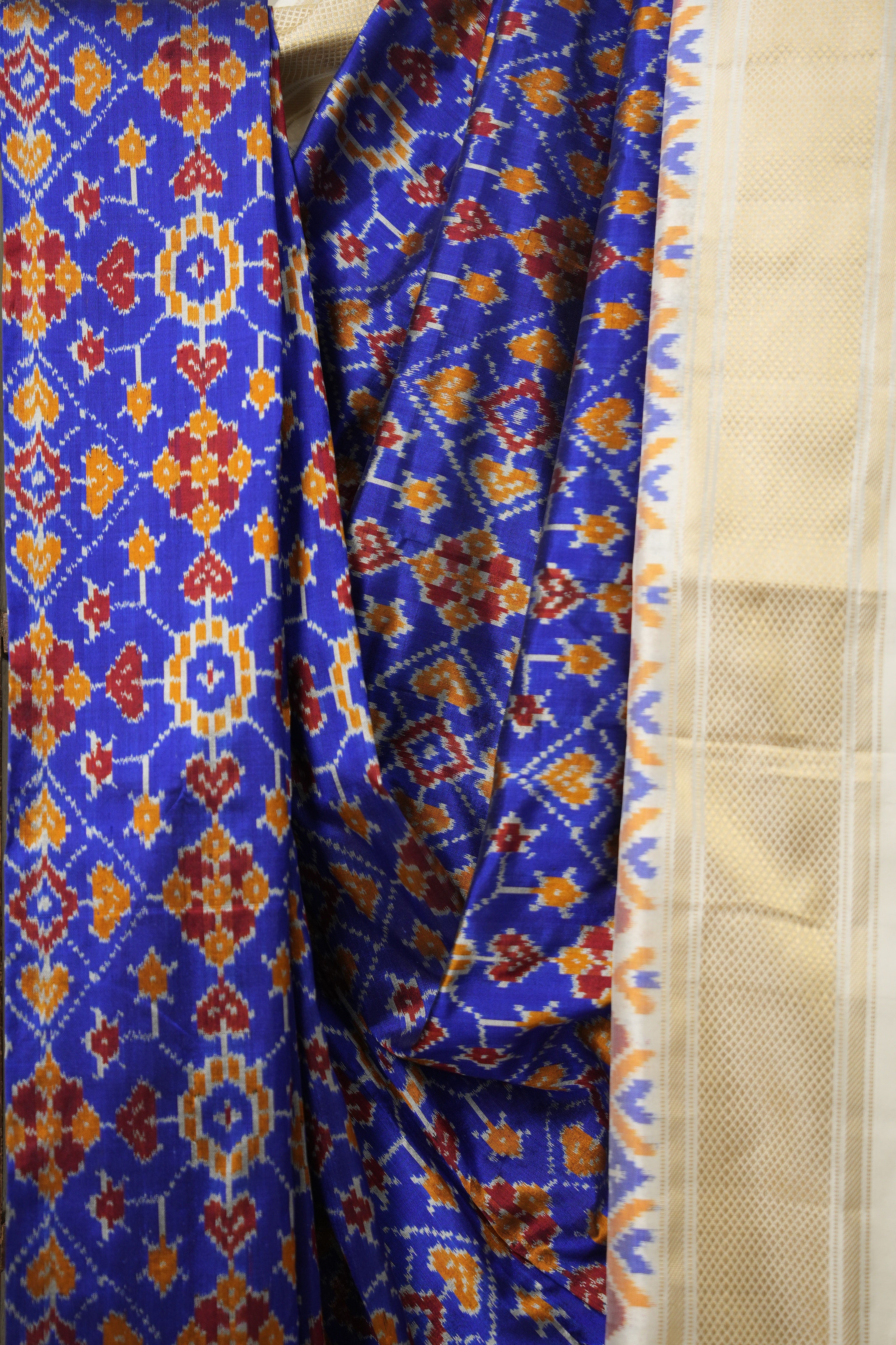 Deep Blue Pochampalli Silk Ikat Saree - SRDBPSIS254