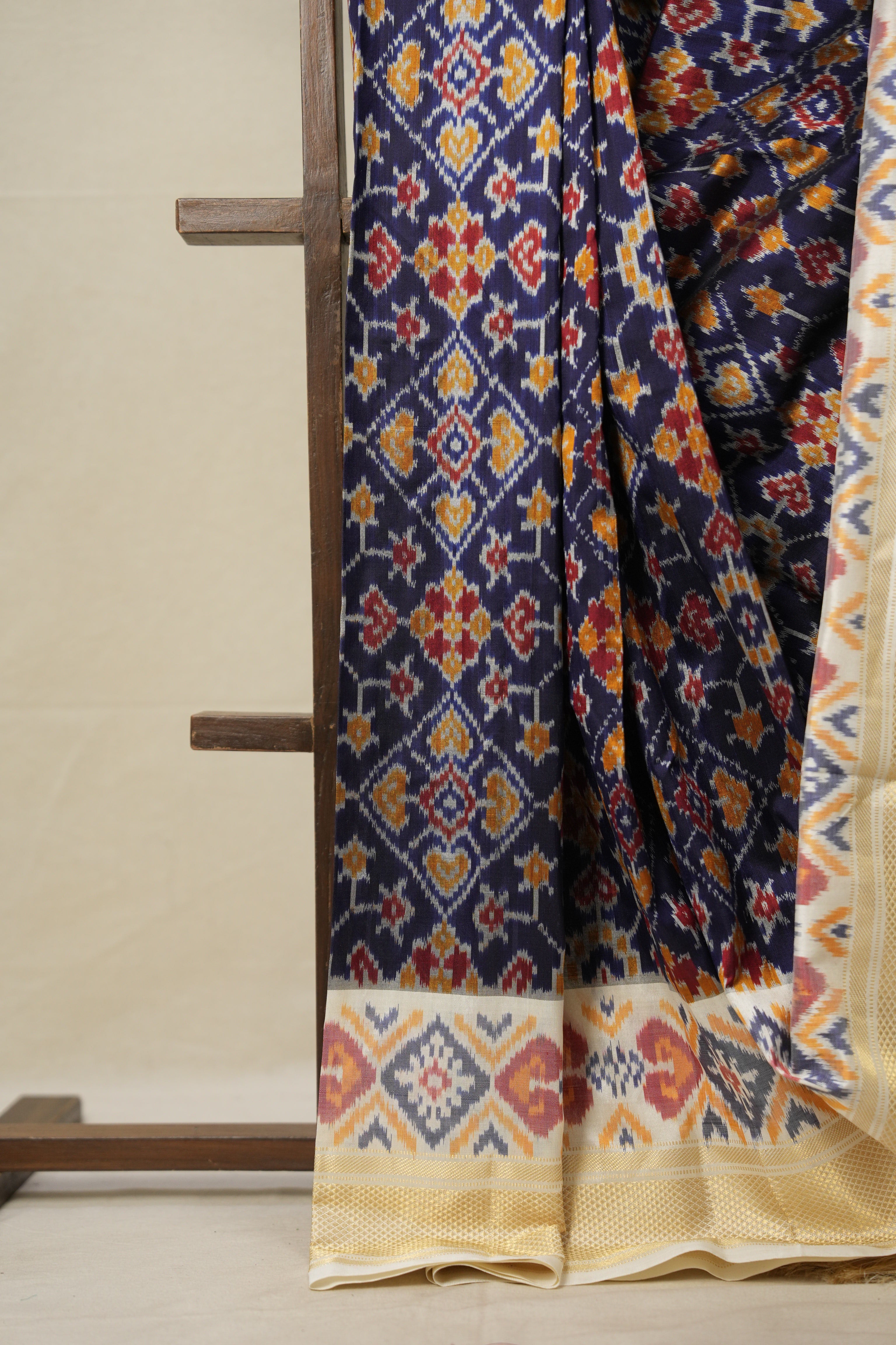 Royal Blue Pochampalli Silk Ikat Saree - SRRBPSIS253