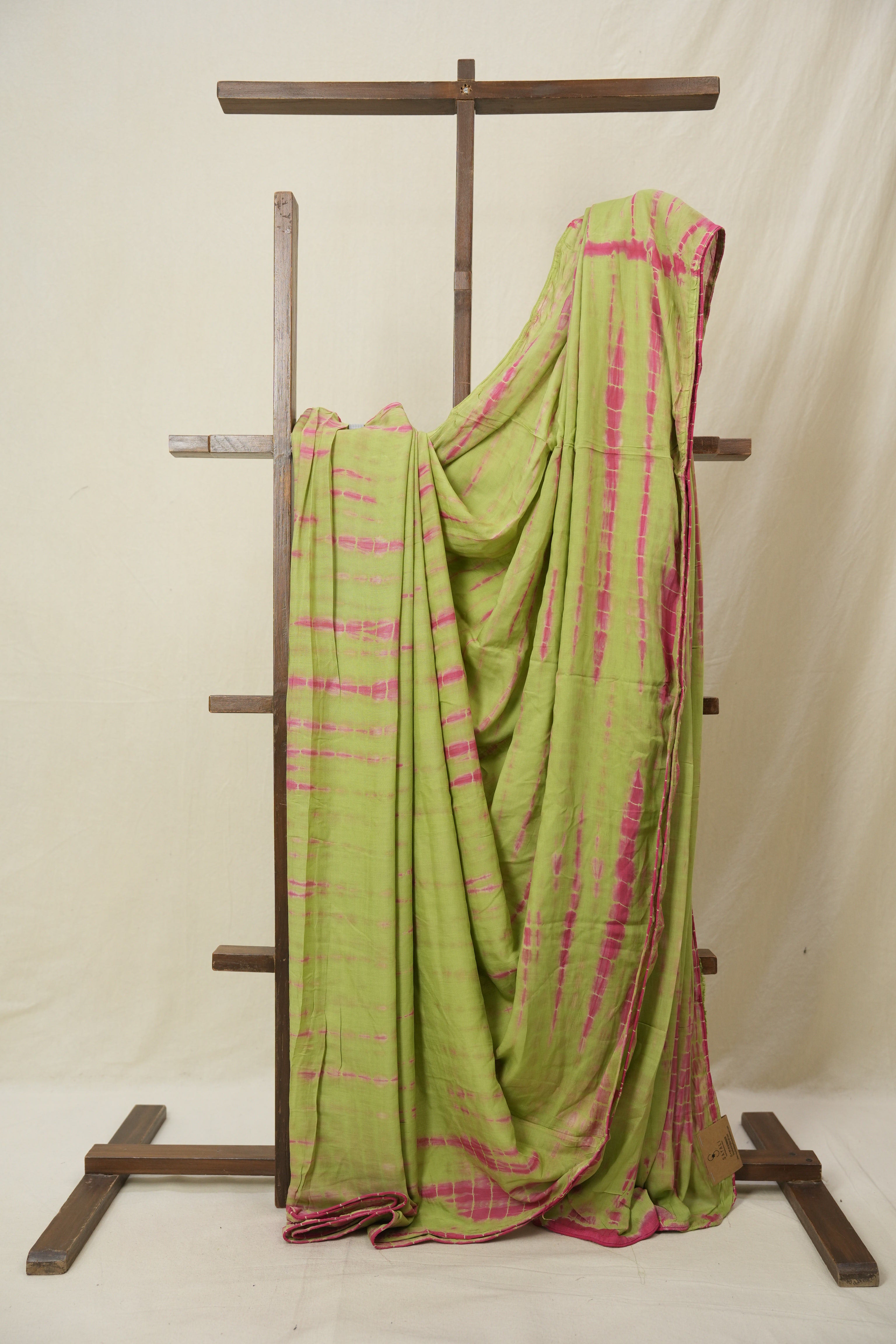 Green Modal Silk Saree - SRGMSS630