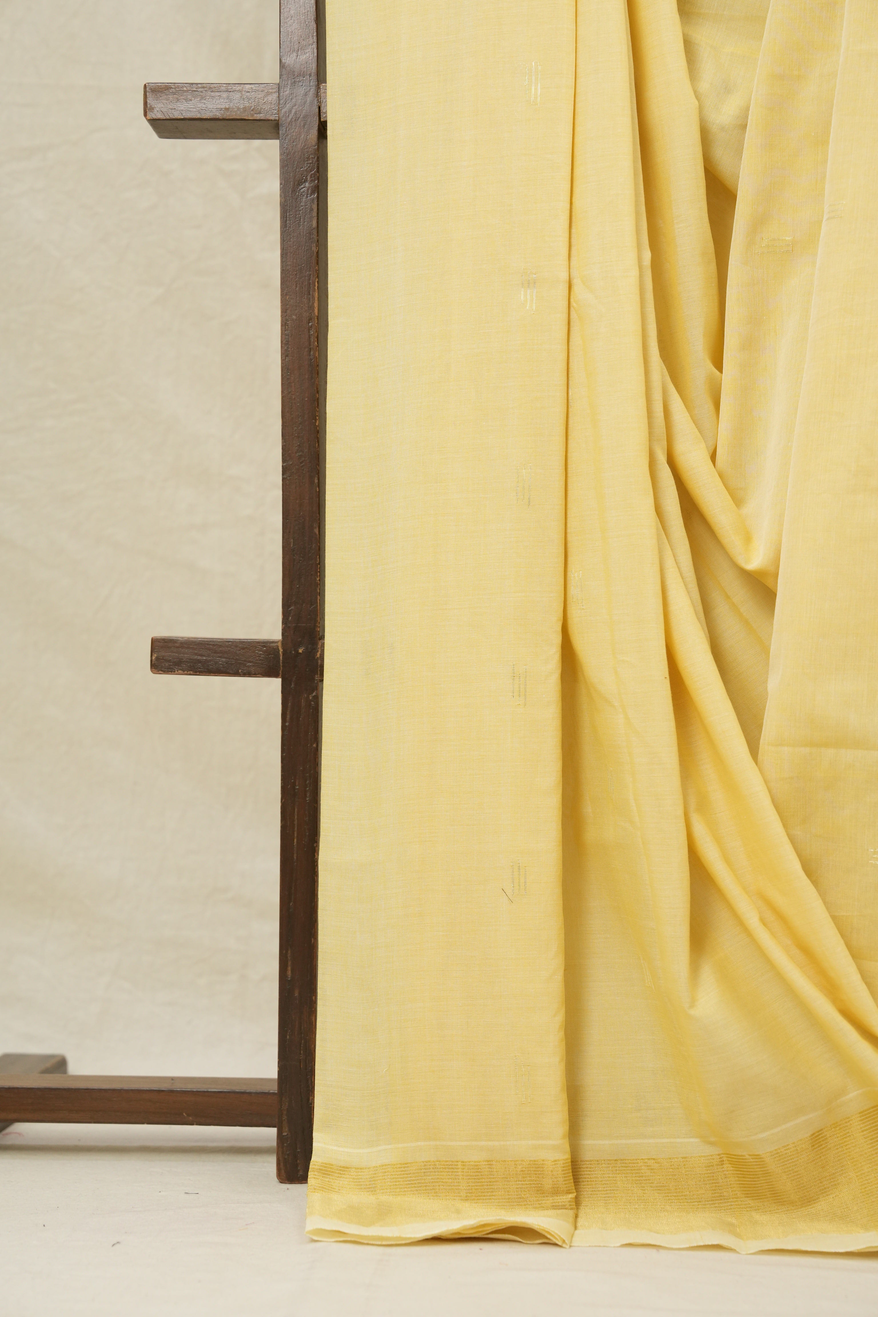 Light Yellow Cotton Paithani Saree - SRLYCPS595