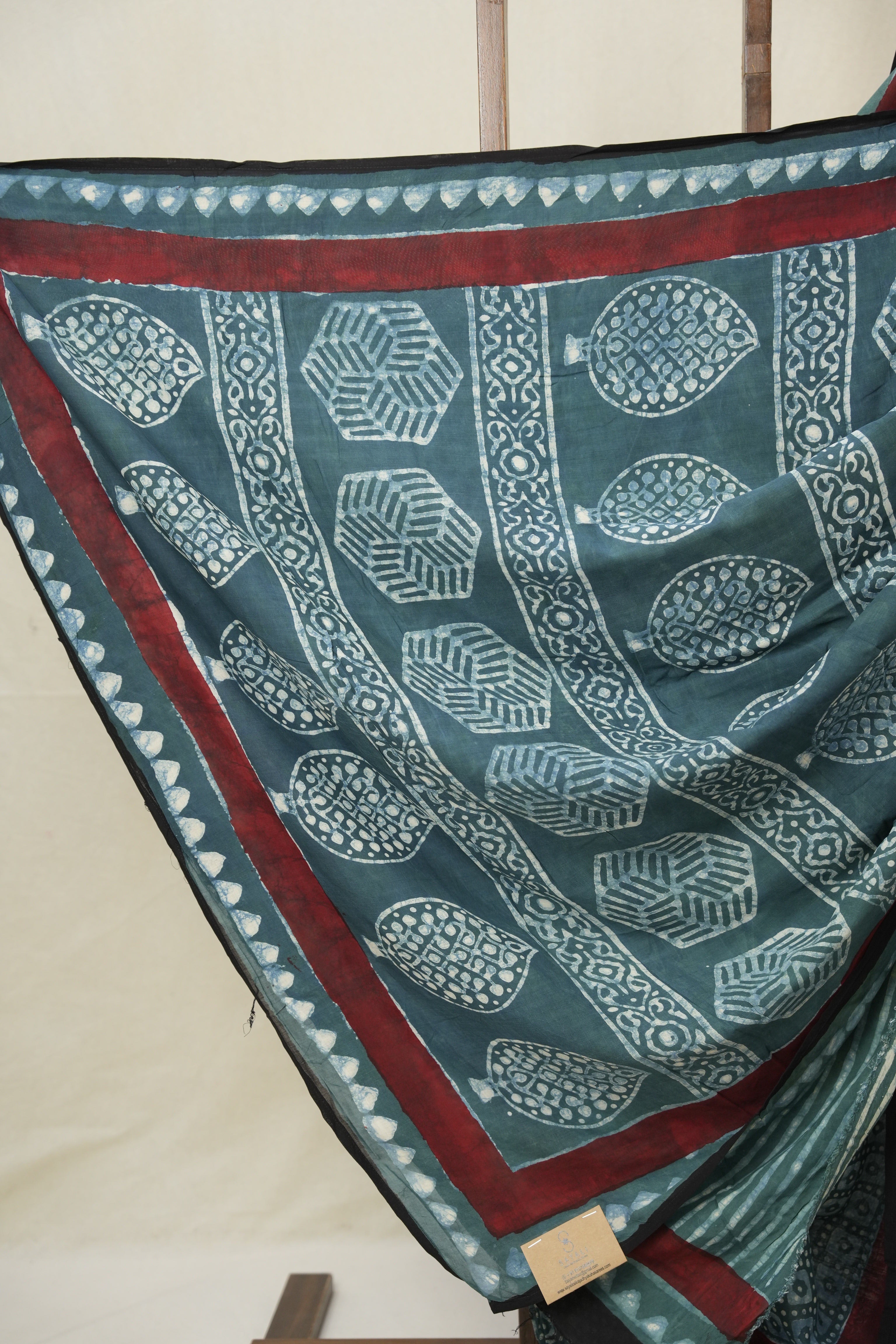 Green HBP Modal Silk Saree - SRGMSS590
