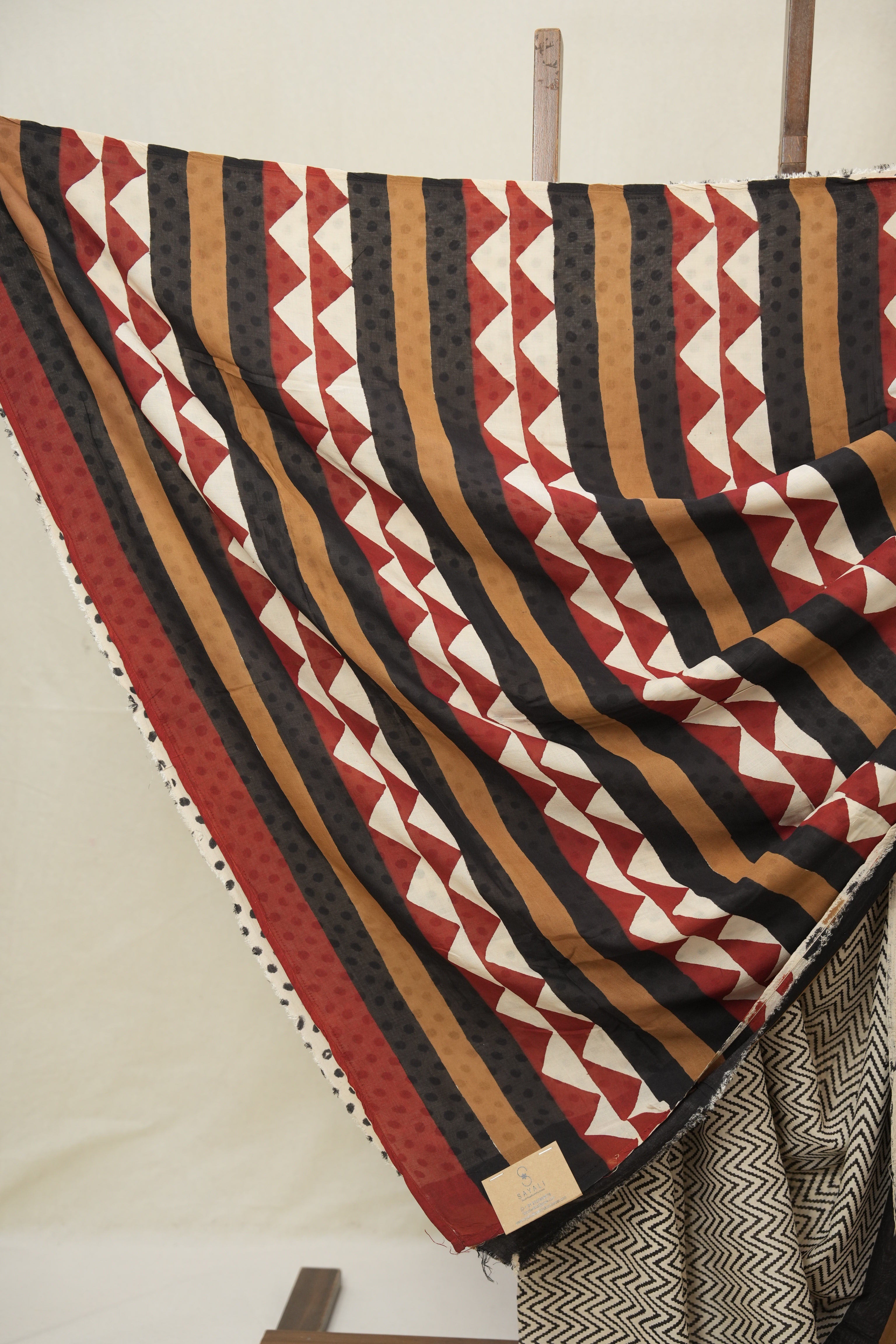 Cream HBP Modal Silk Saree - SRCMSS595