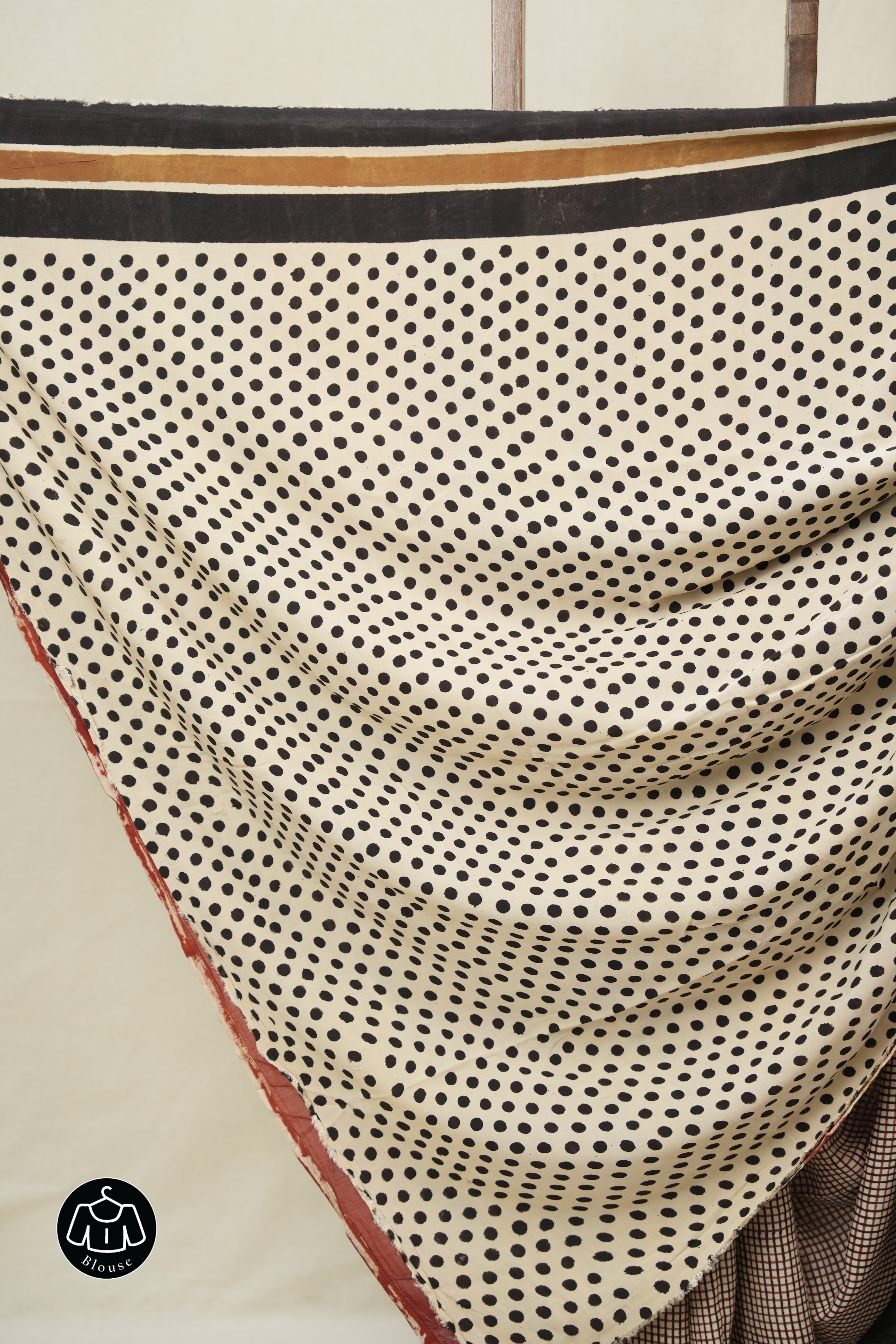 Beige HBP Modal Silk Saree - SRBMSS589