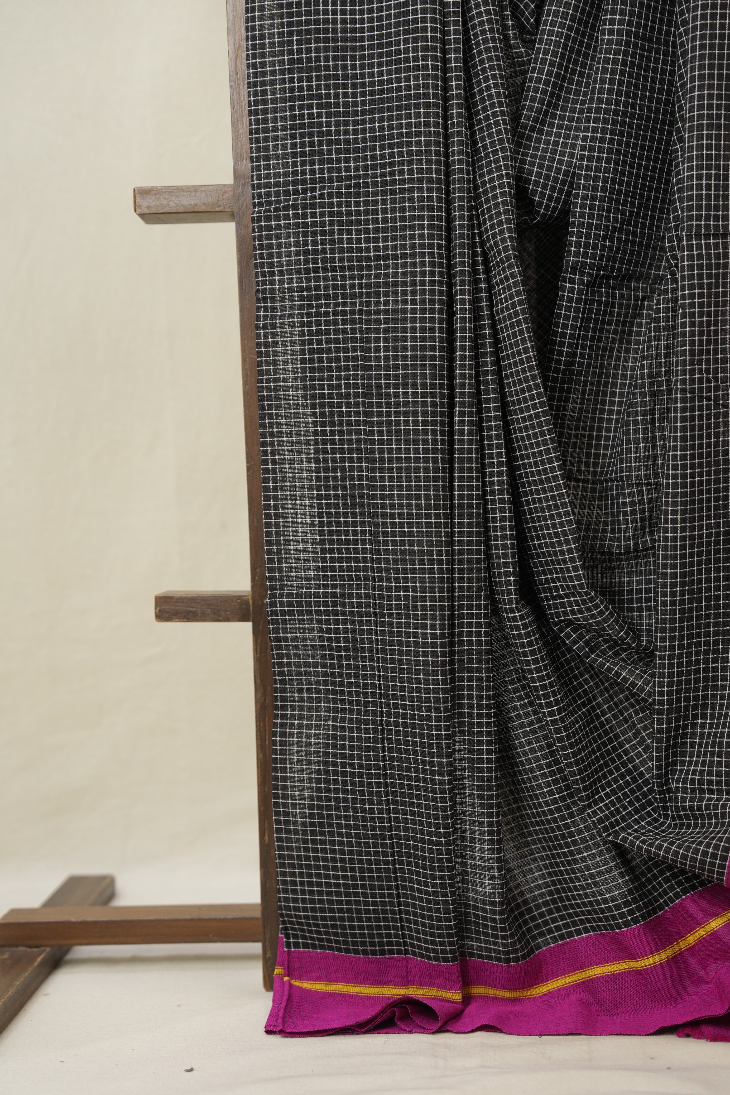 Black Big Checks Cotton Patteda Anchu Saree - SRBPAS283