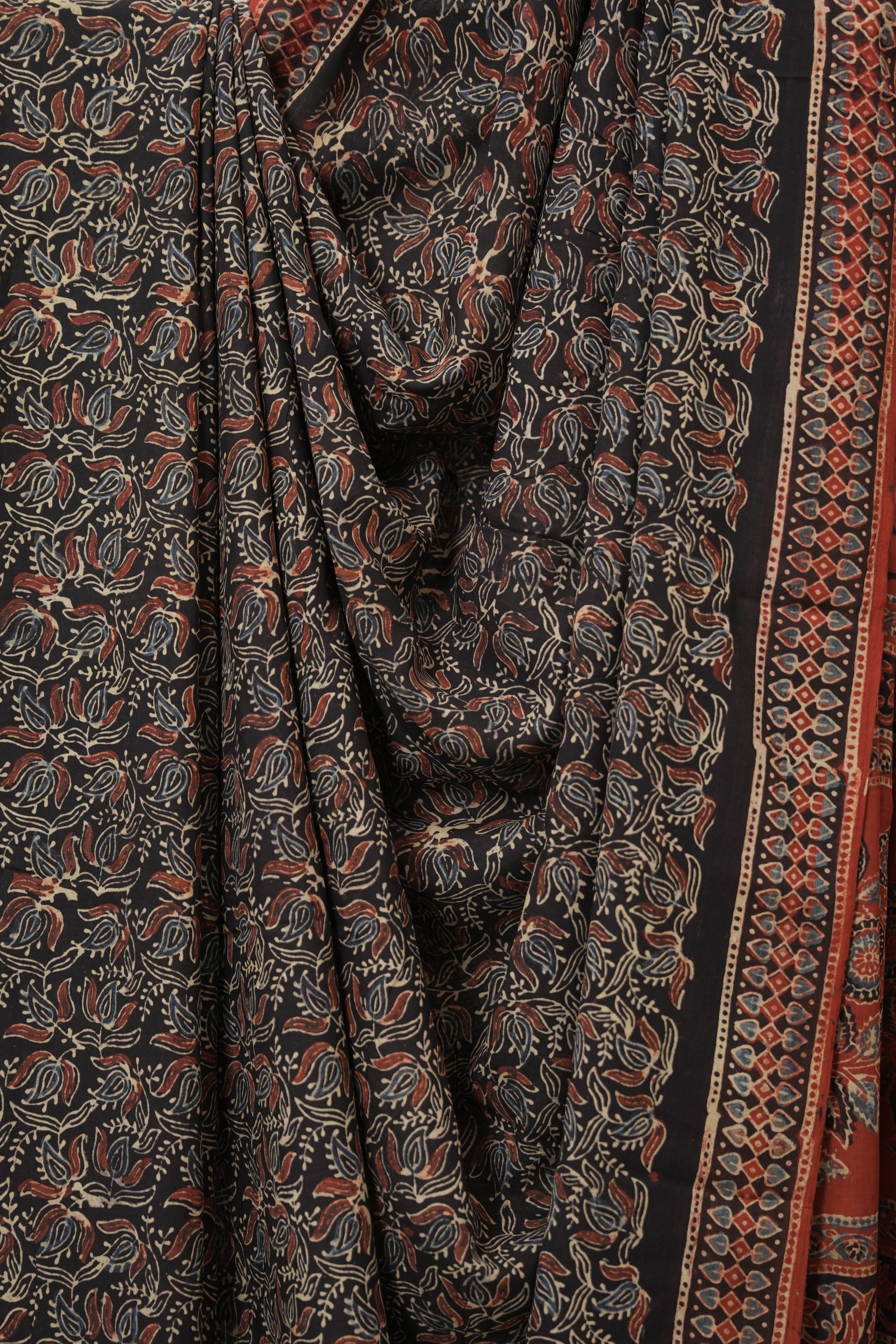 Black HBP Modal Silk Saree - SRBMSS649