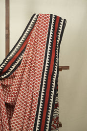 Red HBP Modal Silk Saree - SRRSMS695