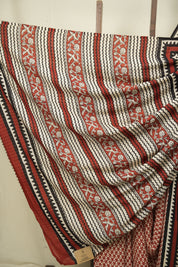 Red HBP Modal Silk Saree - SRRSMS695