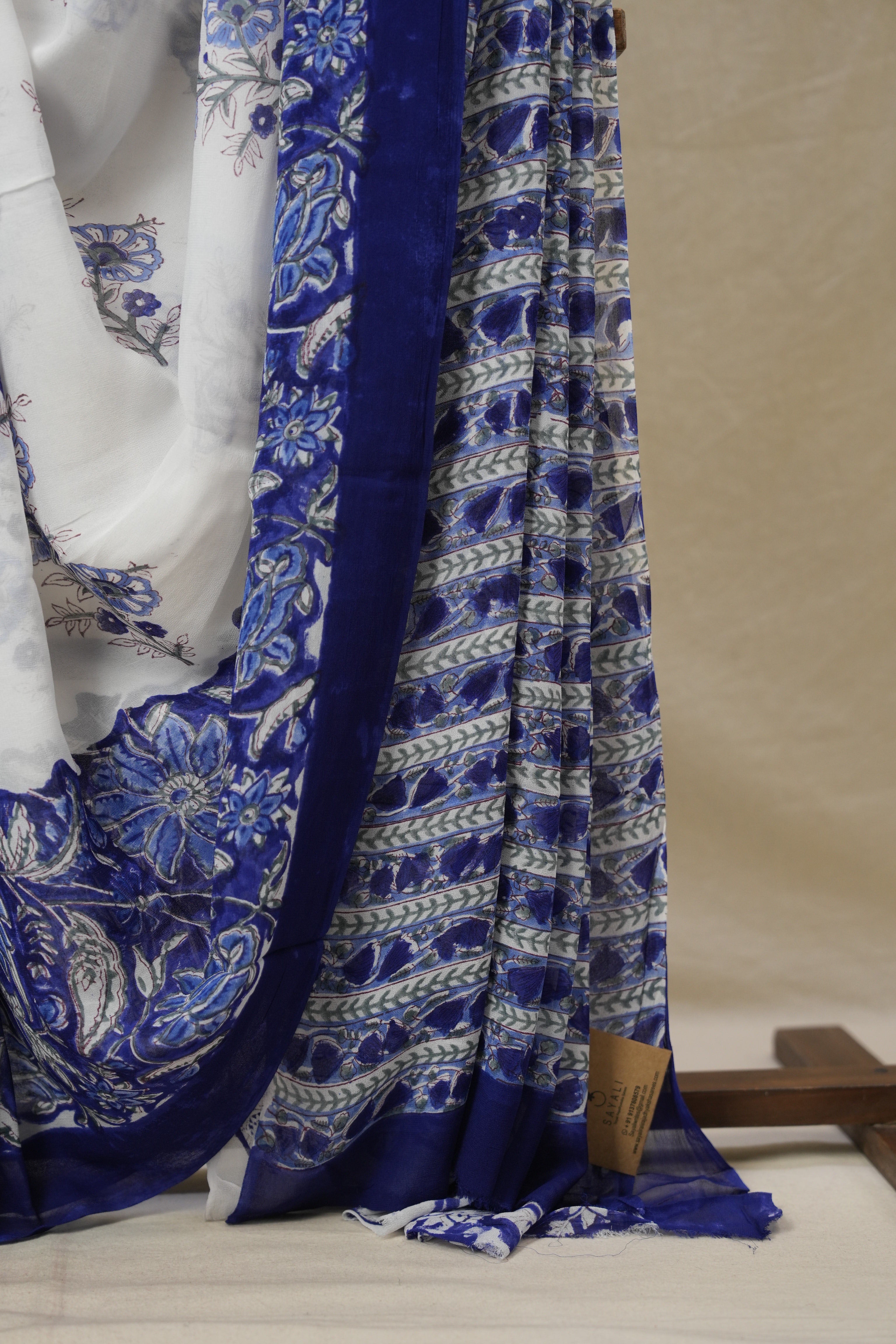 White HBP Georgette Saree - SRRBHGS49