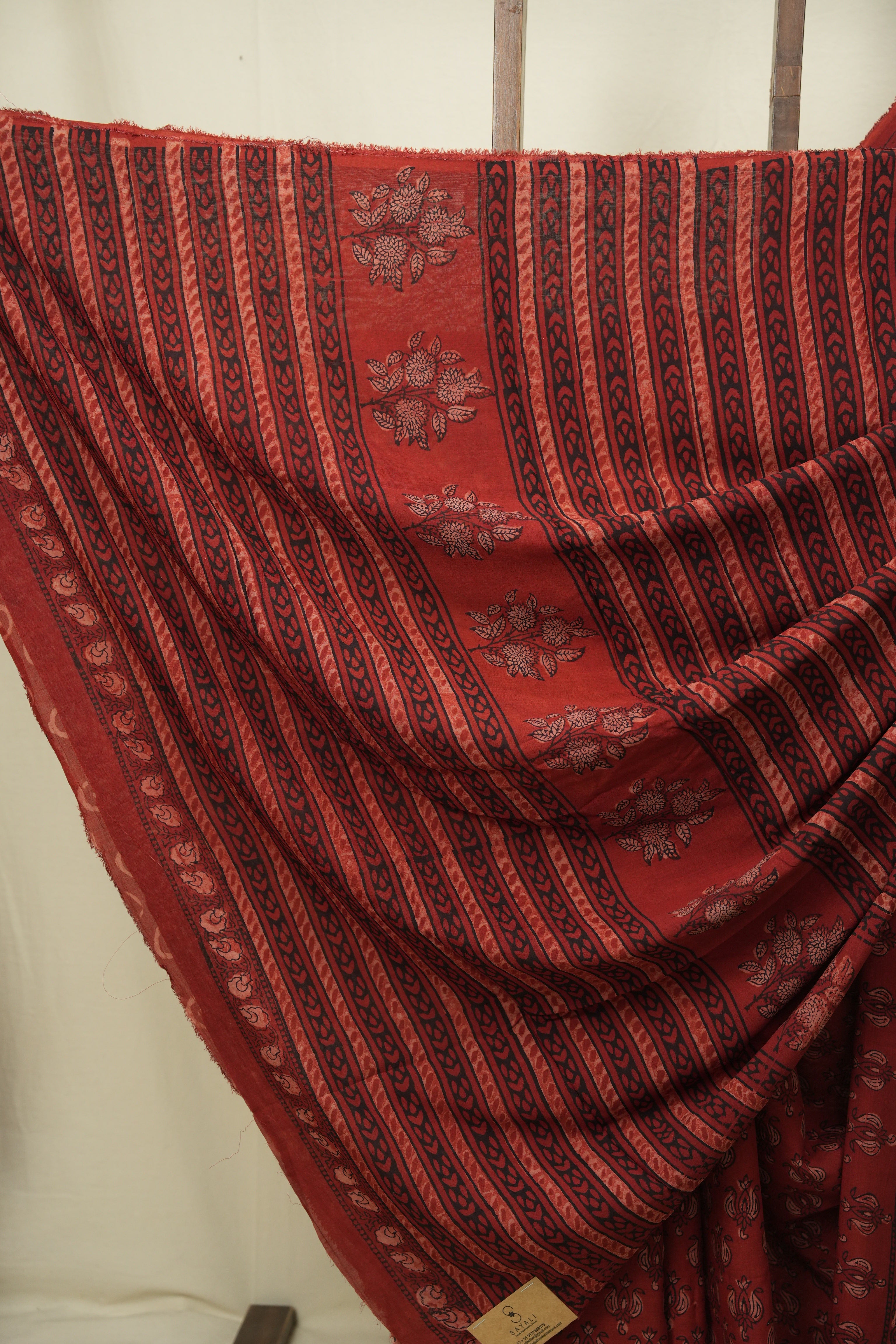 Red HBP Modal Silk Saree - SRRSMS691