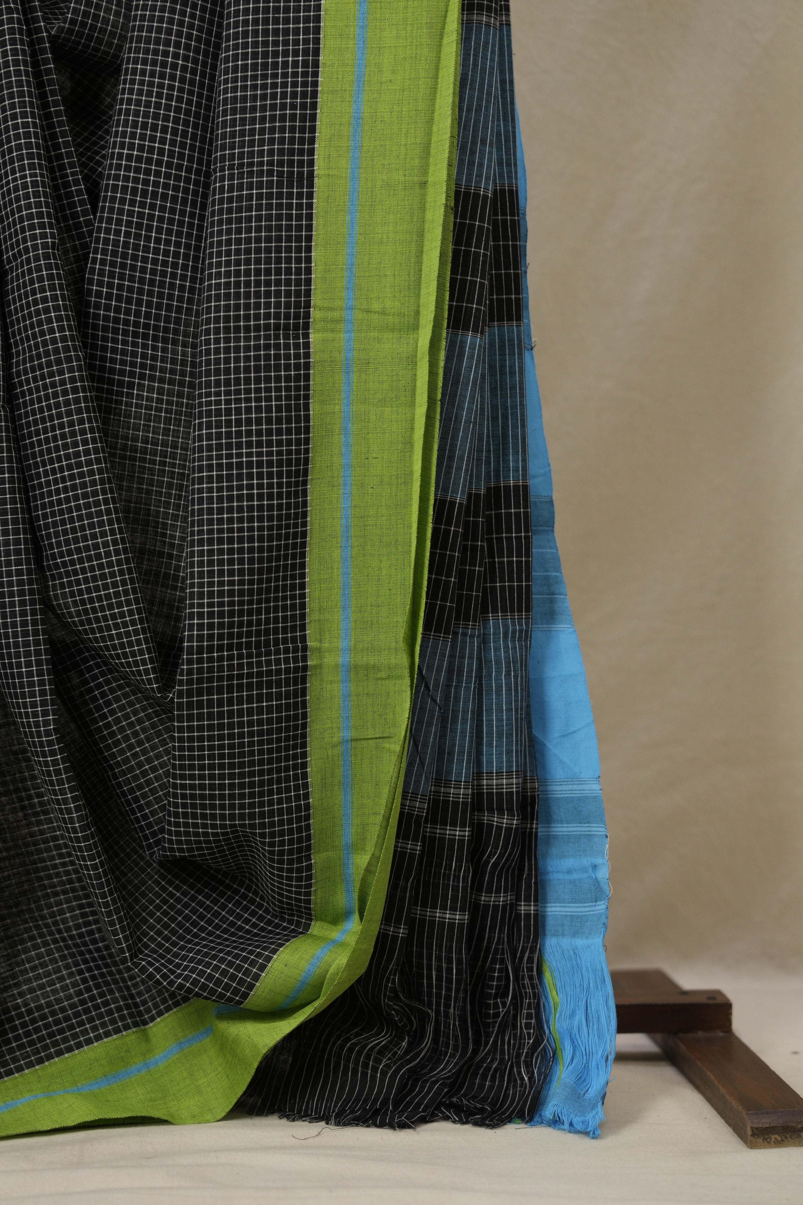 Black Big Checks Cotton Patteda Anchu Saree - SRBPAS282