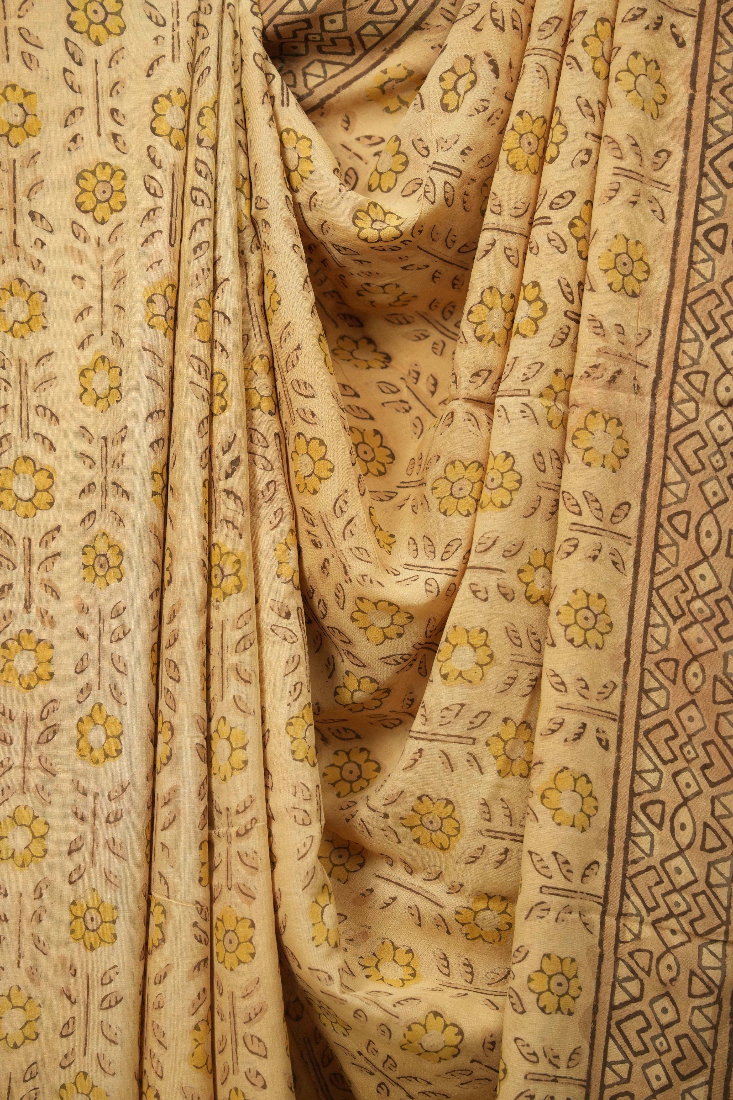 Light Brown HBP Modal Silk Saree - SRLBSMS690