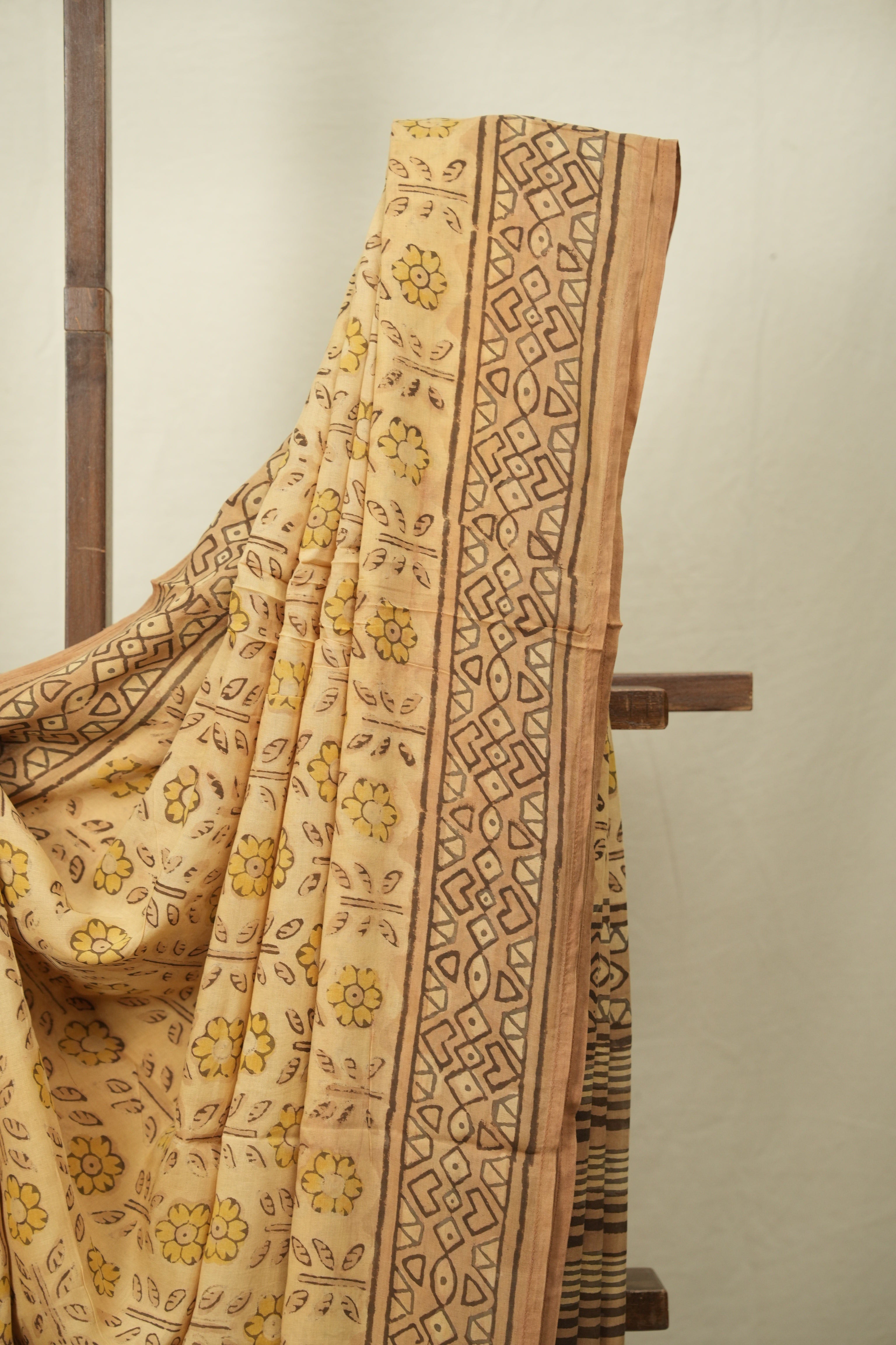 Light Brown HBP Modal Silk Saree - SRLBSMS690