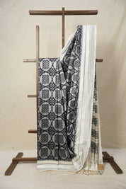Cream White Pochampalli Silk Ikat Saree - SRCWPSIS241