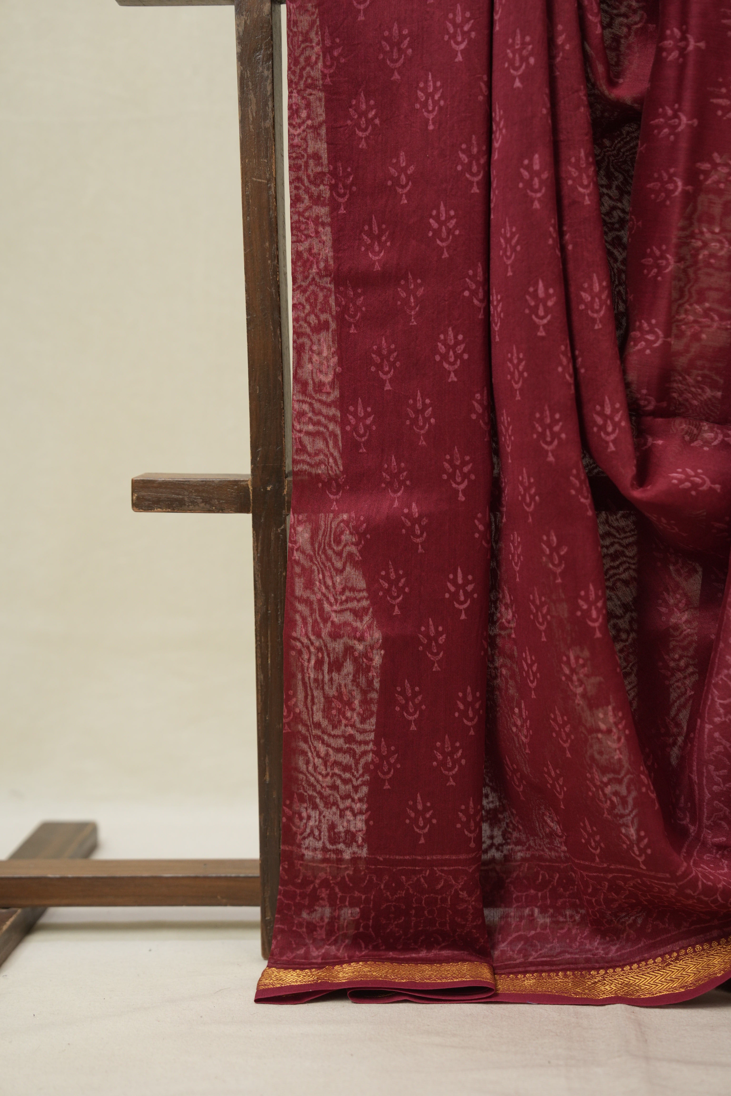 Maroon HBP Cotton Silk Saree With Maheshwari Border - SRMCSS1668