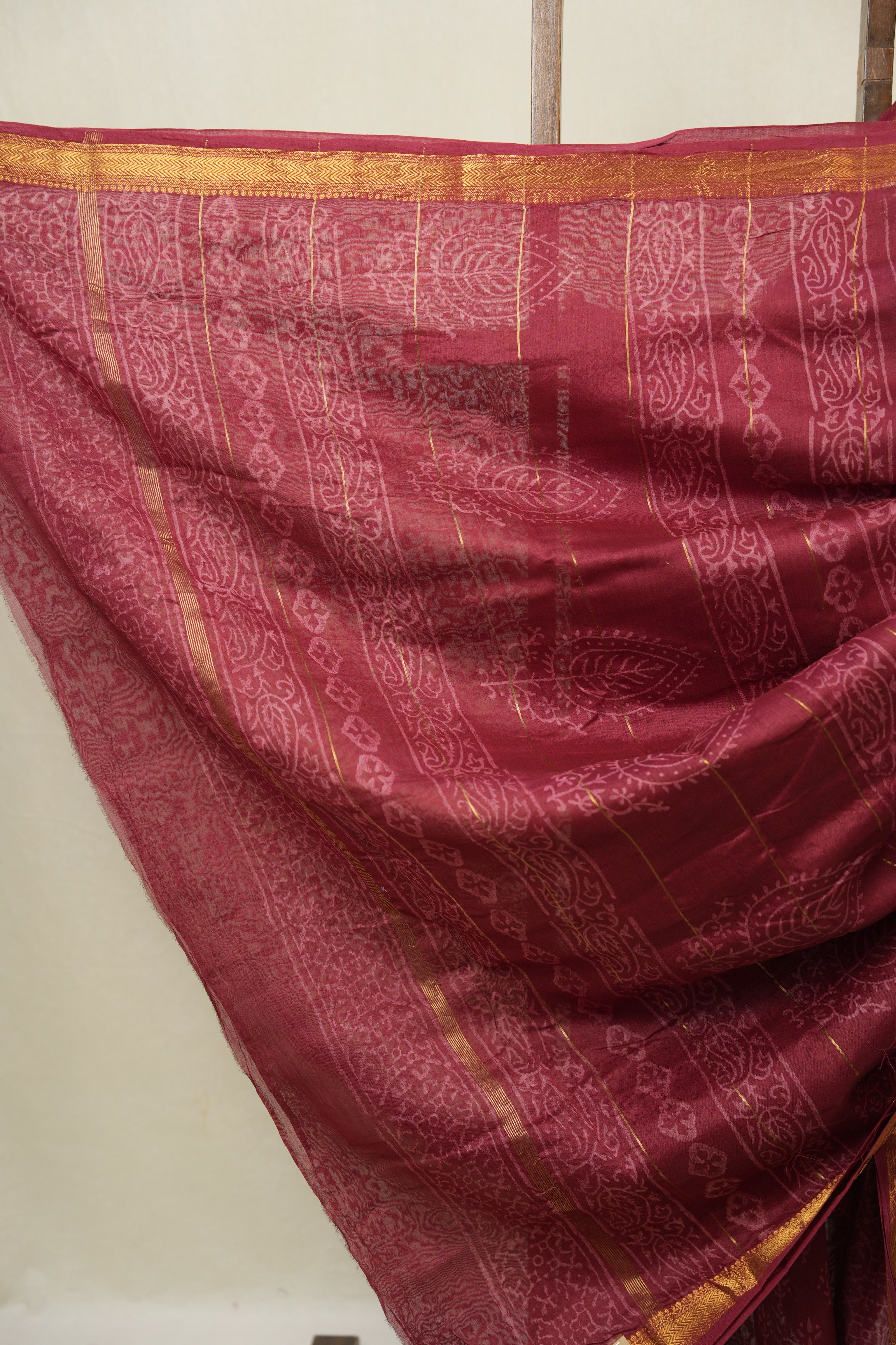 Maroon HBP Cotton Silk Saree With Maheshwari Border - SRMCSS1668