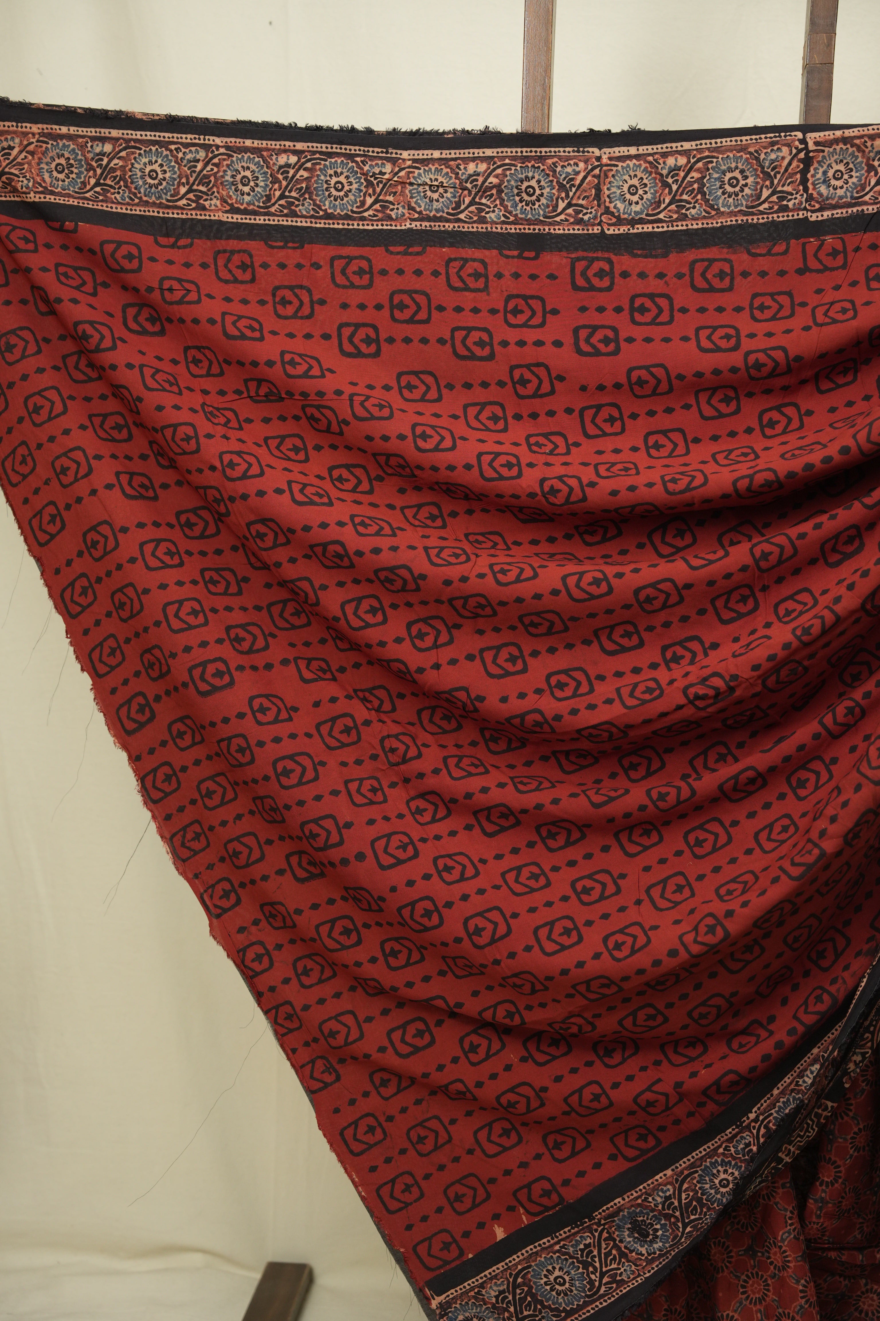 Maroon HBP Modal Silk Saree - SRMSMS688