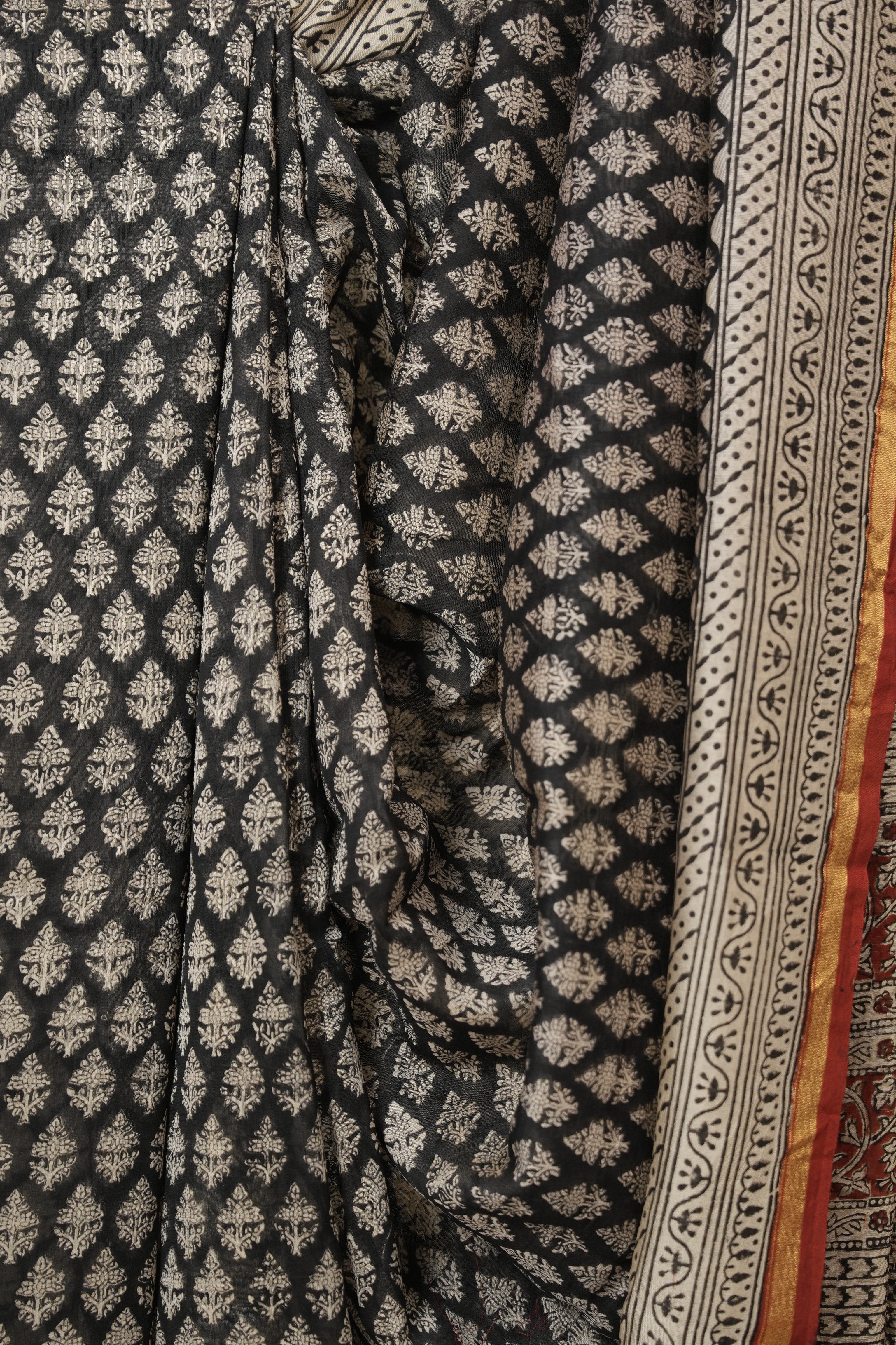 Black HBP Cotton Silk Saree With Chanderi Border - SRBCSS1582