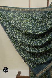 Green HBP Cotton Silk Saree With Maheshwari Border - SRGCSS1667