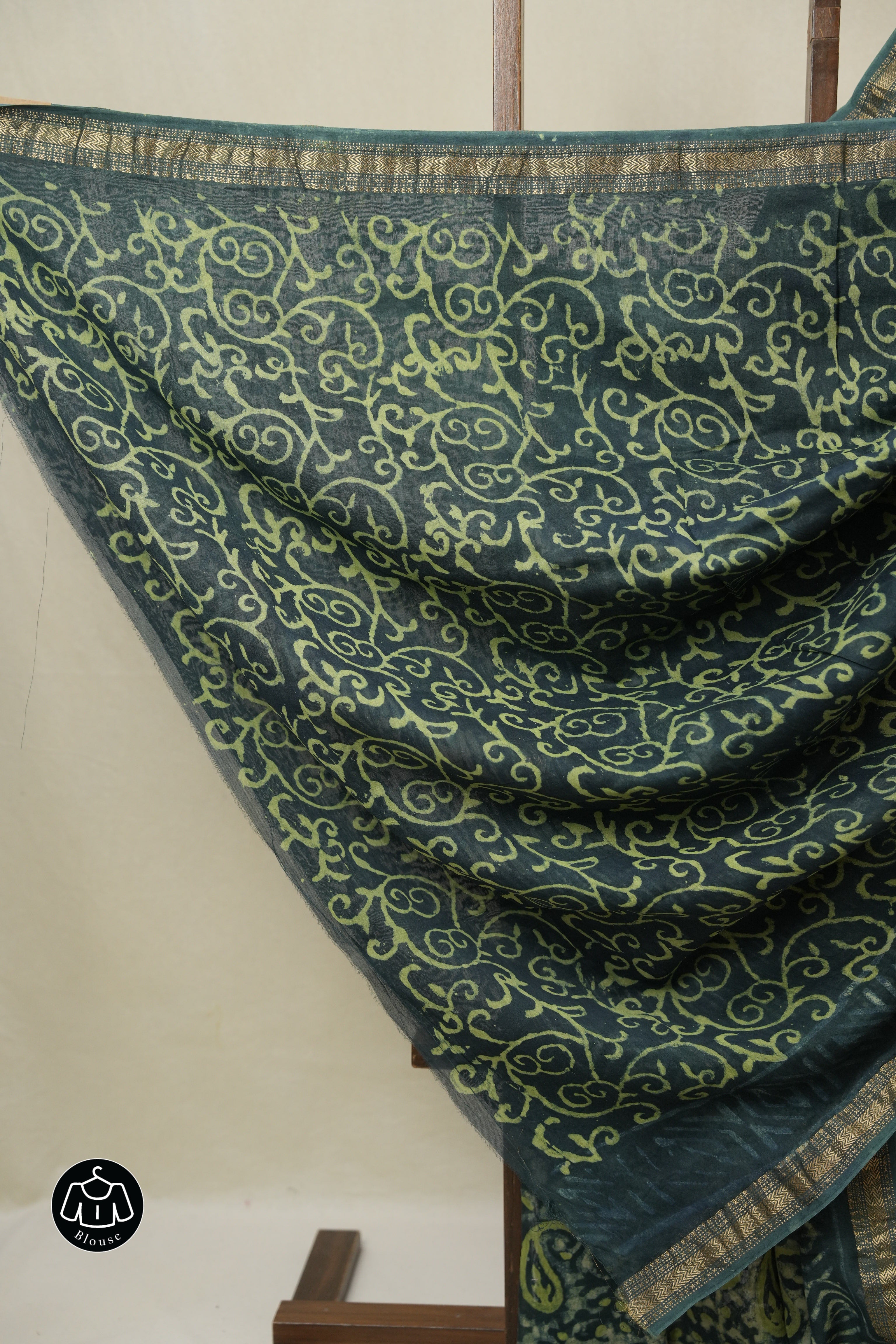 Green HBP Cotton Silk Saree With Maheshwari Border - SRGCSS1667