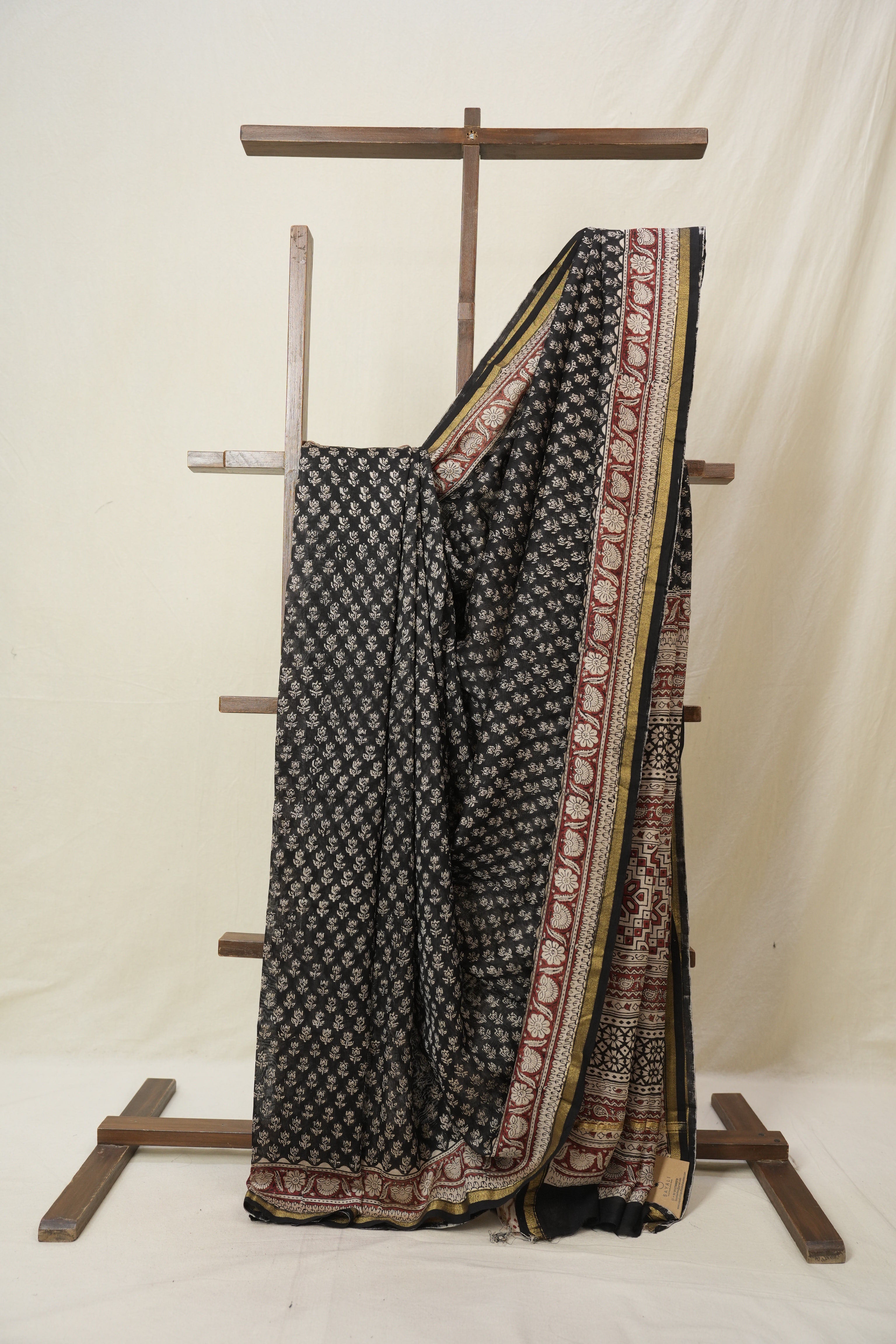 Black HBP Cotton Silk Saree With Chanderi Border - SRBCSS1581