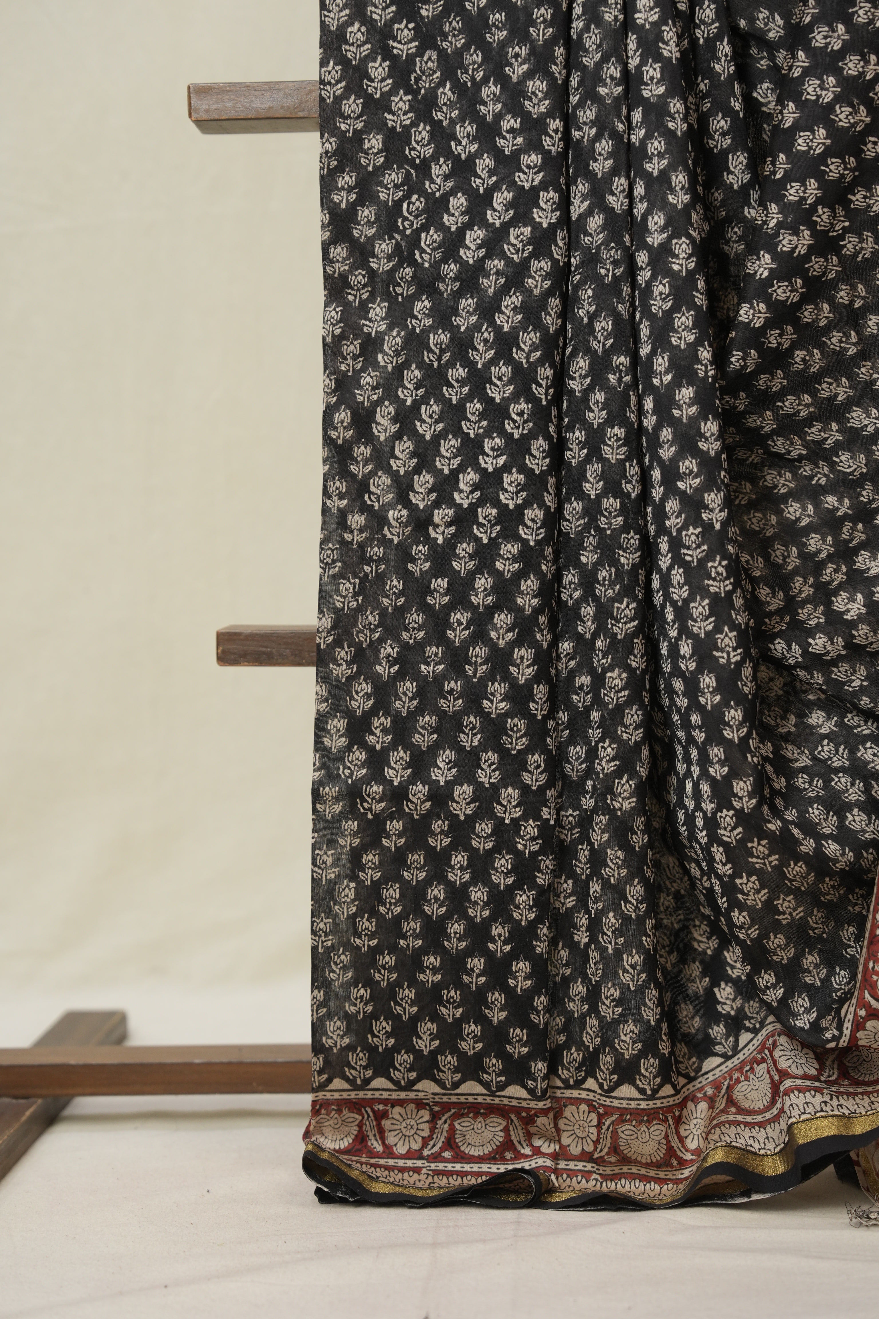 Black HBP Cotton Silk Saree With Chanderi Border - SRBCSS1581