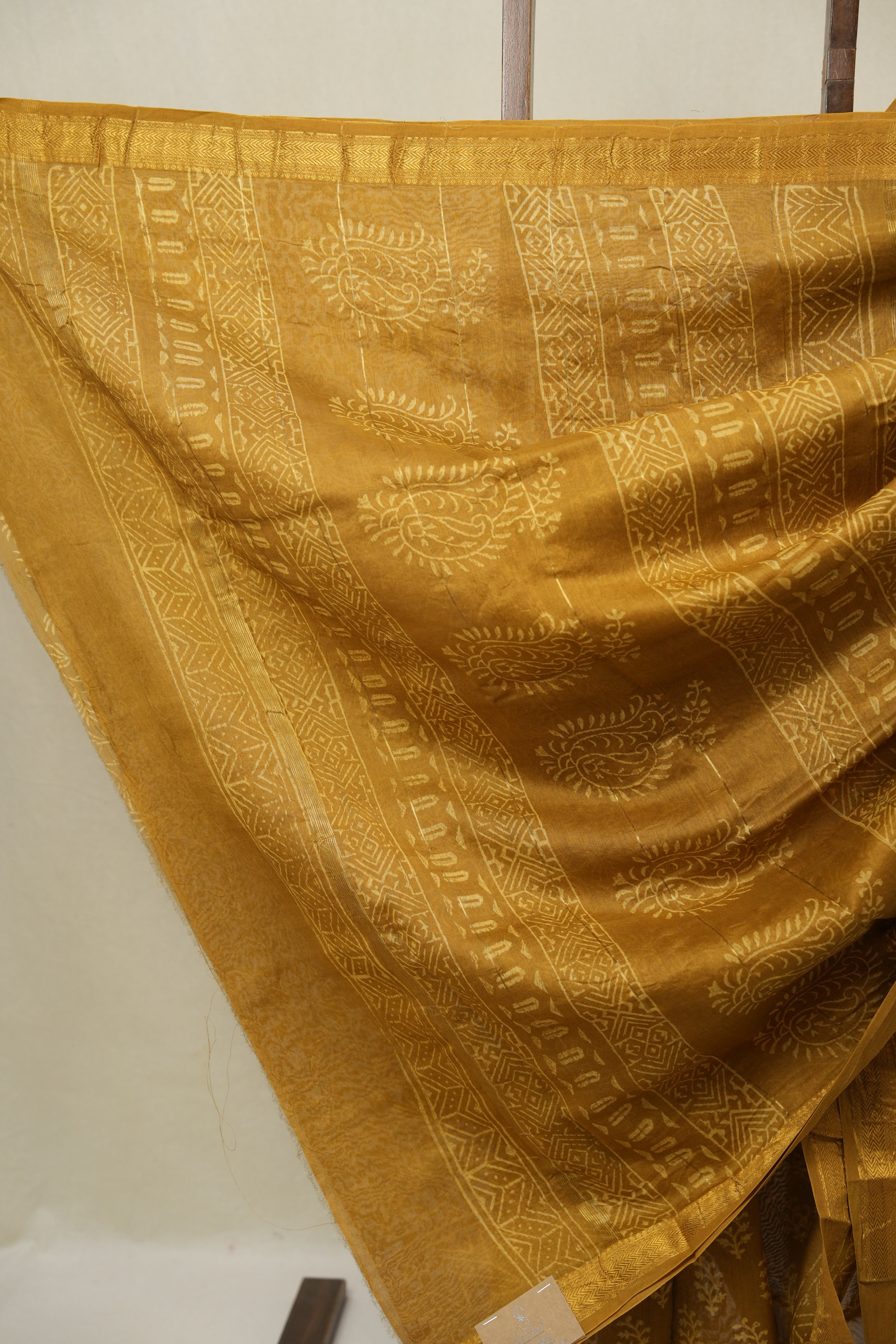 Mustard HBP Cotton Silk Saree With Maheshwari Border - SRMCSS1669