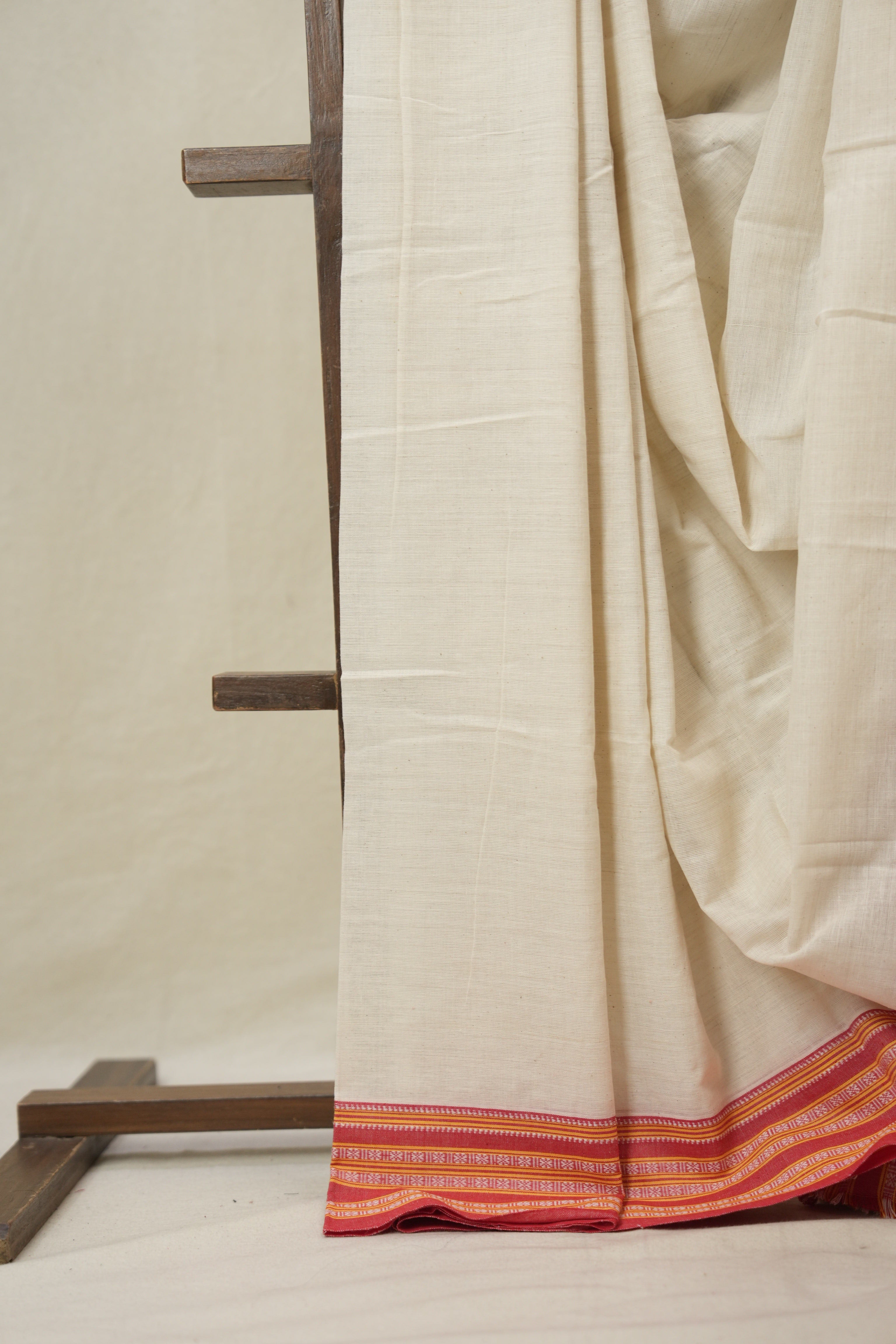 Off White Plain Cotton Patteda Anchu Saree - SROWPAS347