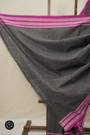 Black Small Checks Patteda Anchu Saree - SRBPAS179