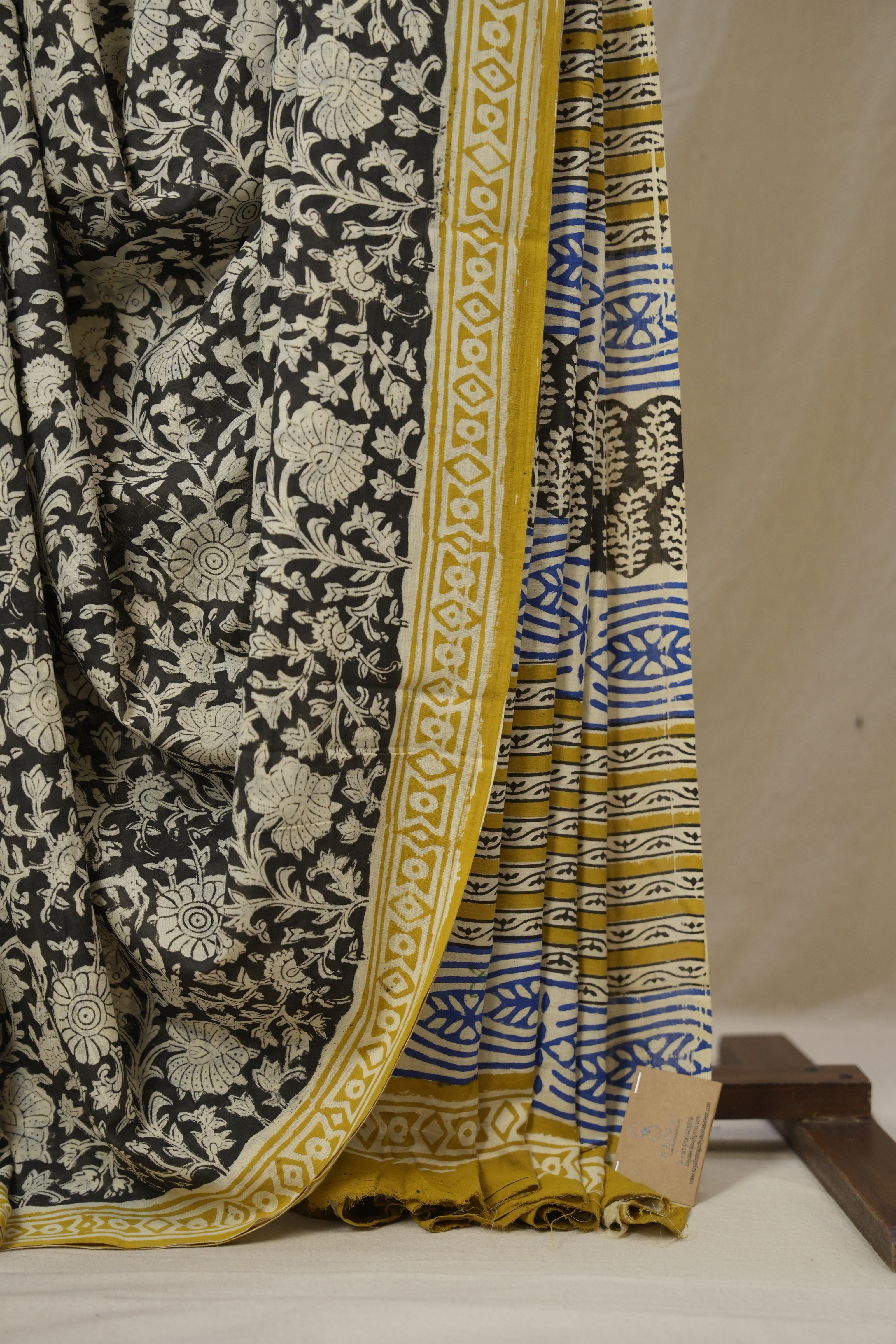 Black HBP Cotton Saree - SRBCS3384