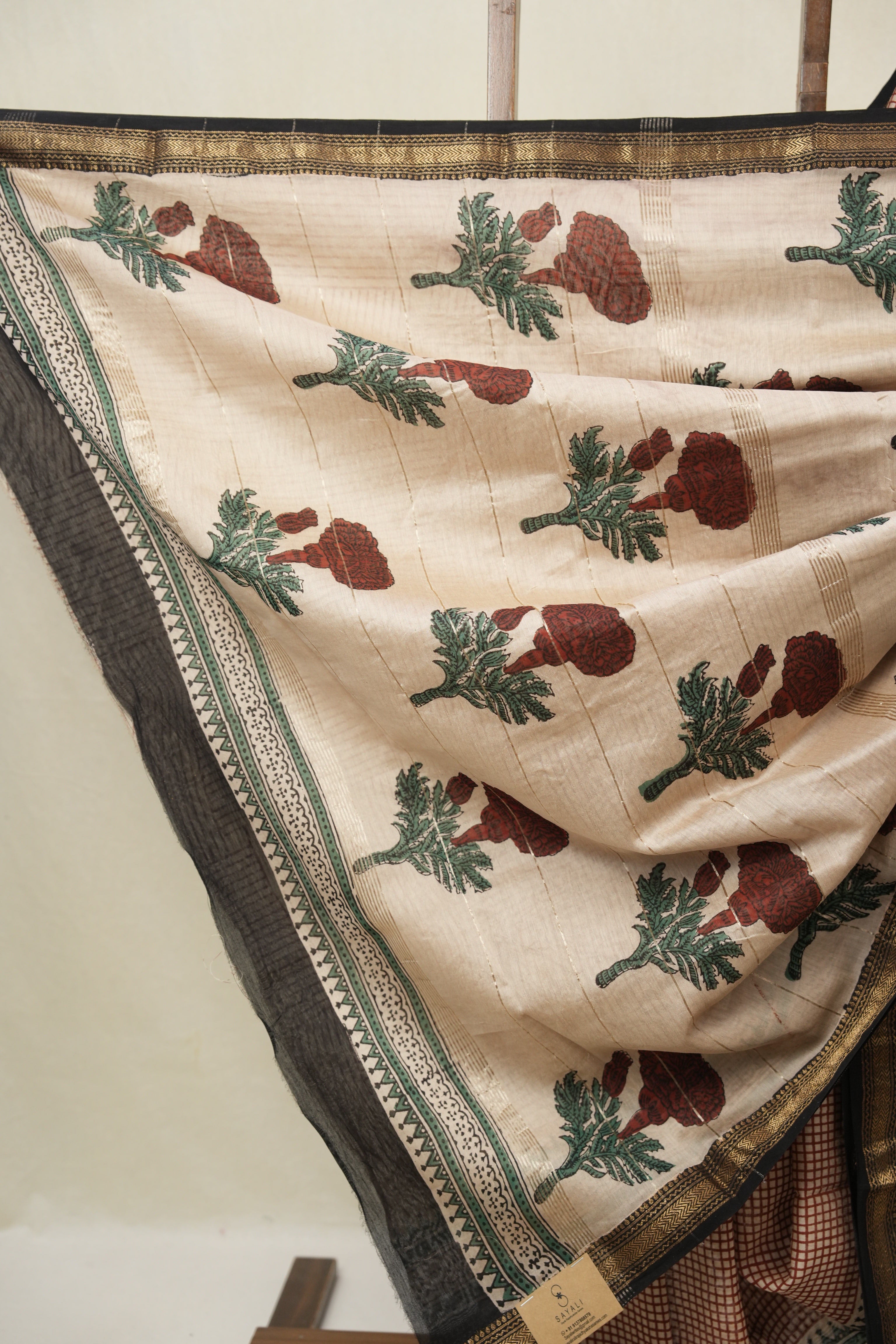 Beige HBP Cotton Silk Saree With Maheshwari Border - SRBCSS1665